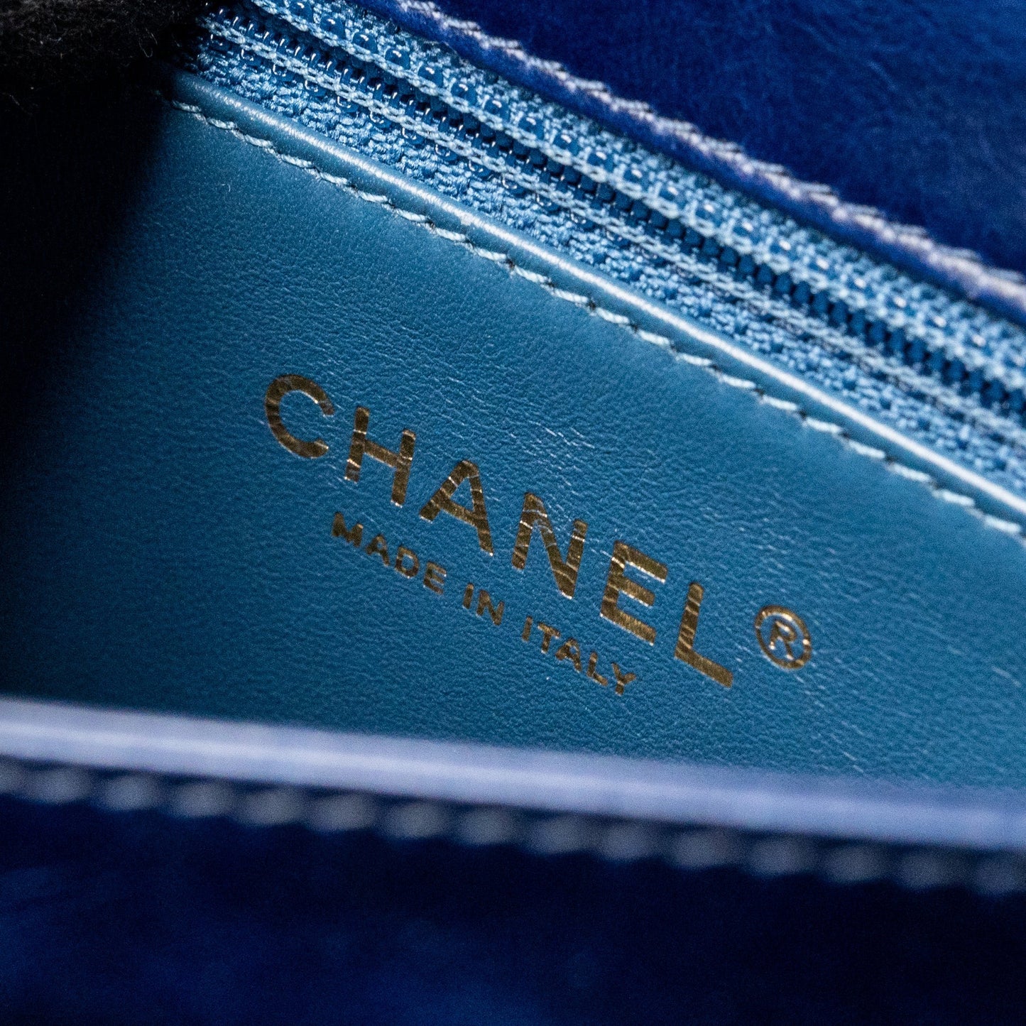 Chanel Quilted flap bag with chain handle calfskin dark blue
