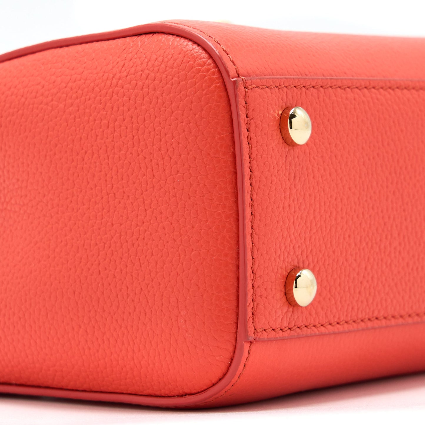 Chanel Neo Executive mini Tote Calfskin Red