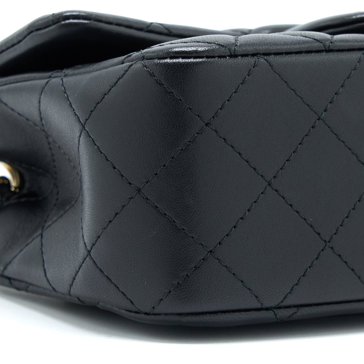 Chanel 23C Pearl Crush Mini Rectangular Flap Bag Lambskin Black L (Microchip)