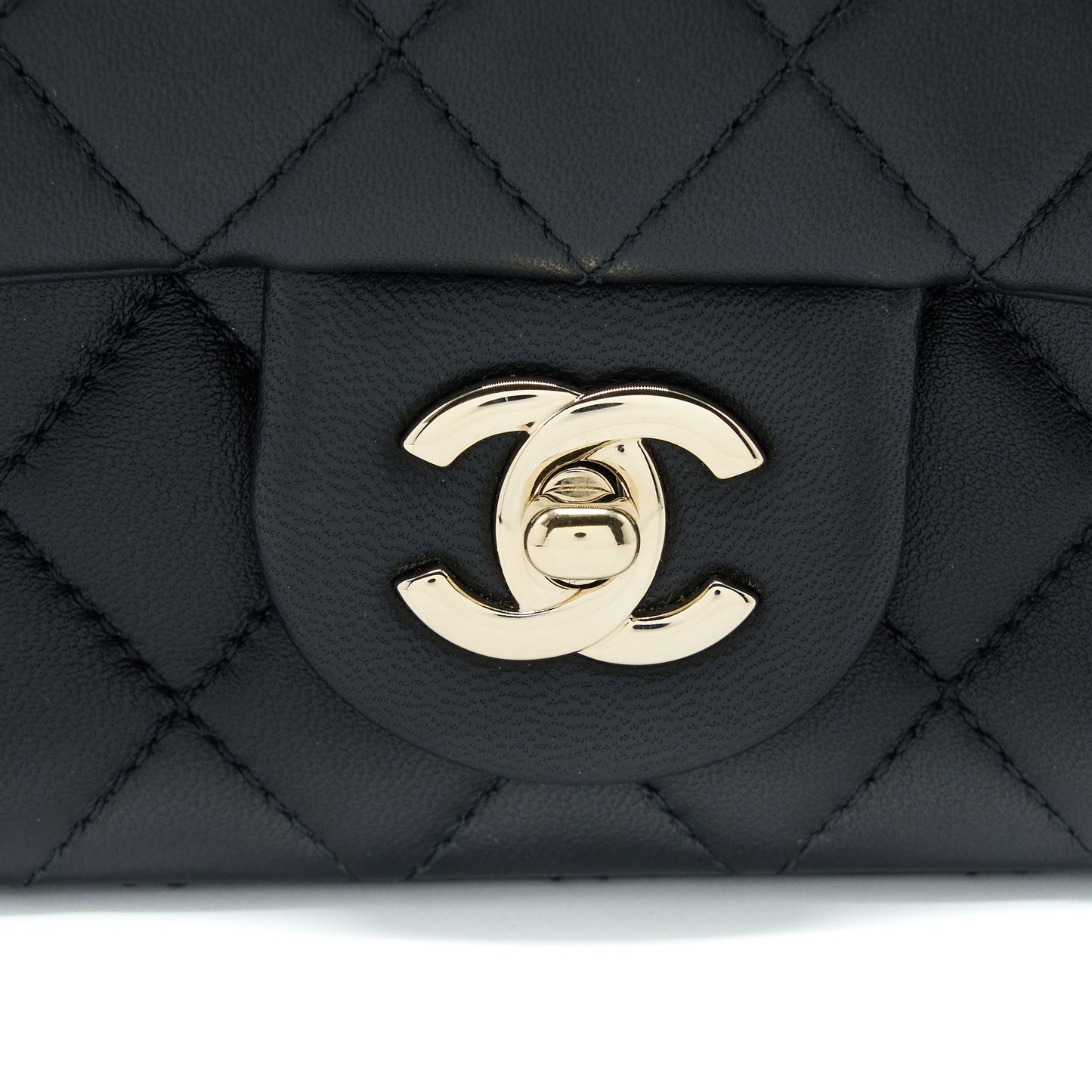 Chanel 23C Pearl Crush Mini Rectangular Flap Bag Lambskin Black L (Microchip)