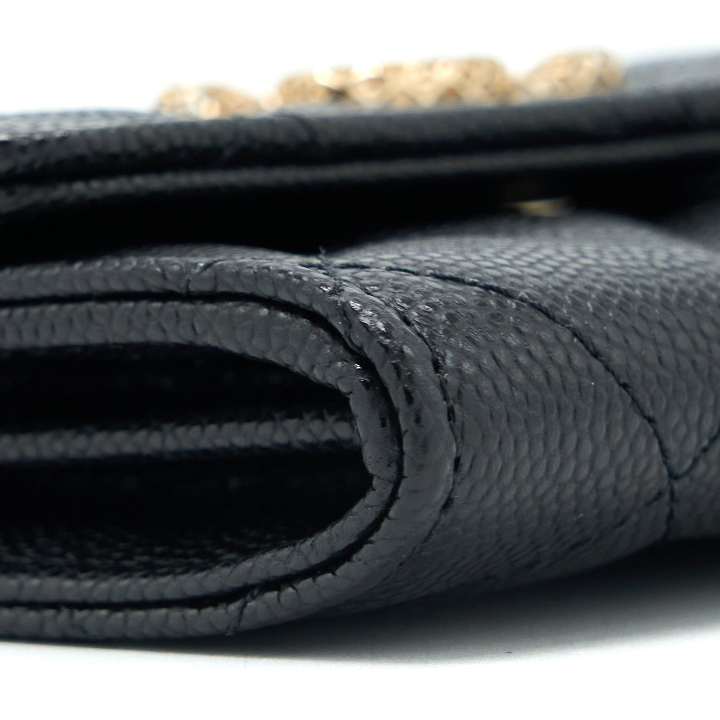 Chanel 23P Detail Logo Flap Card Holder Caviar Black L (Microchip)