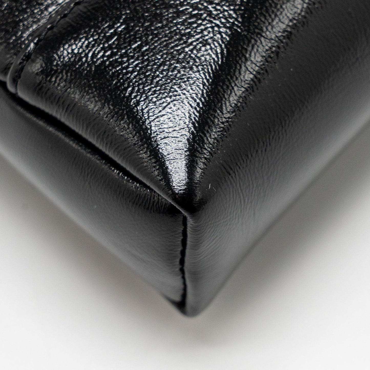 Chanel Mini 31 Clutch with Chain Shiny Calfskin Black L (Microchip)