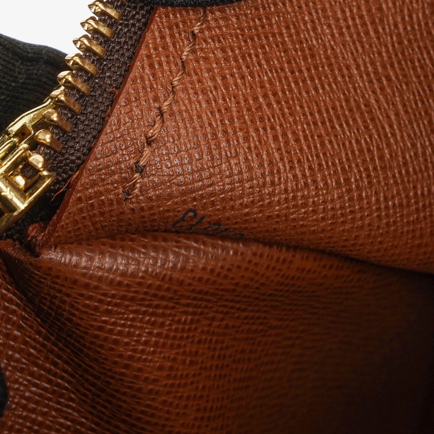 Louis Vuitton Papillon 30  Monogram Canvas Handbag