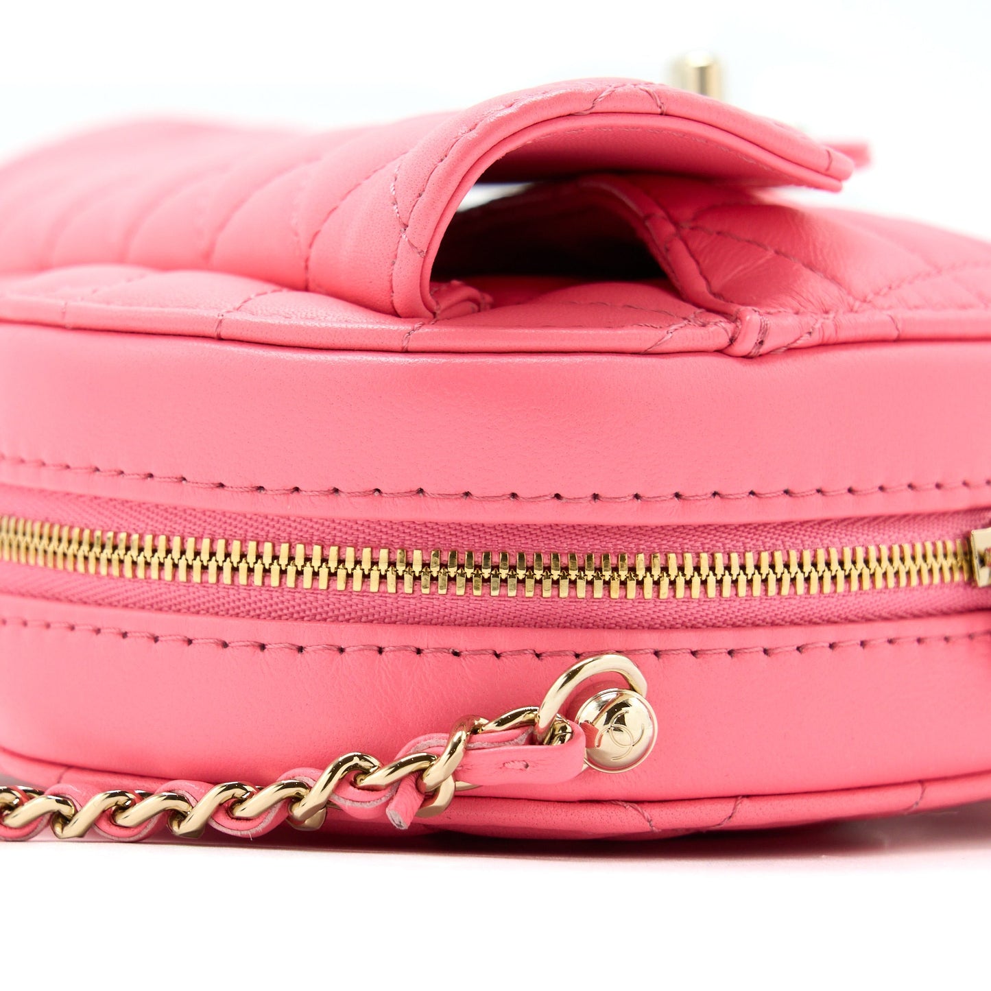 Chanel 22S Heart Bag Lambskin Pink L