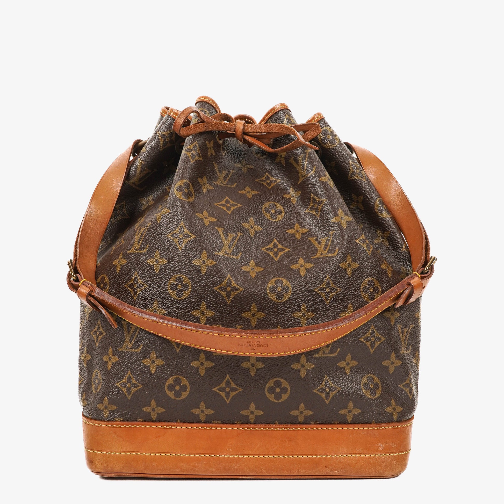 Louis Vuitton Noe Grande GM Monogram Canvas Shoulder Bag