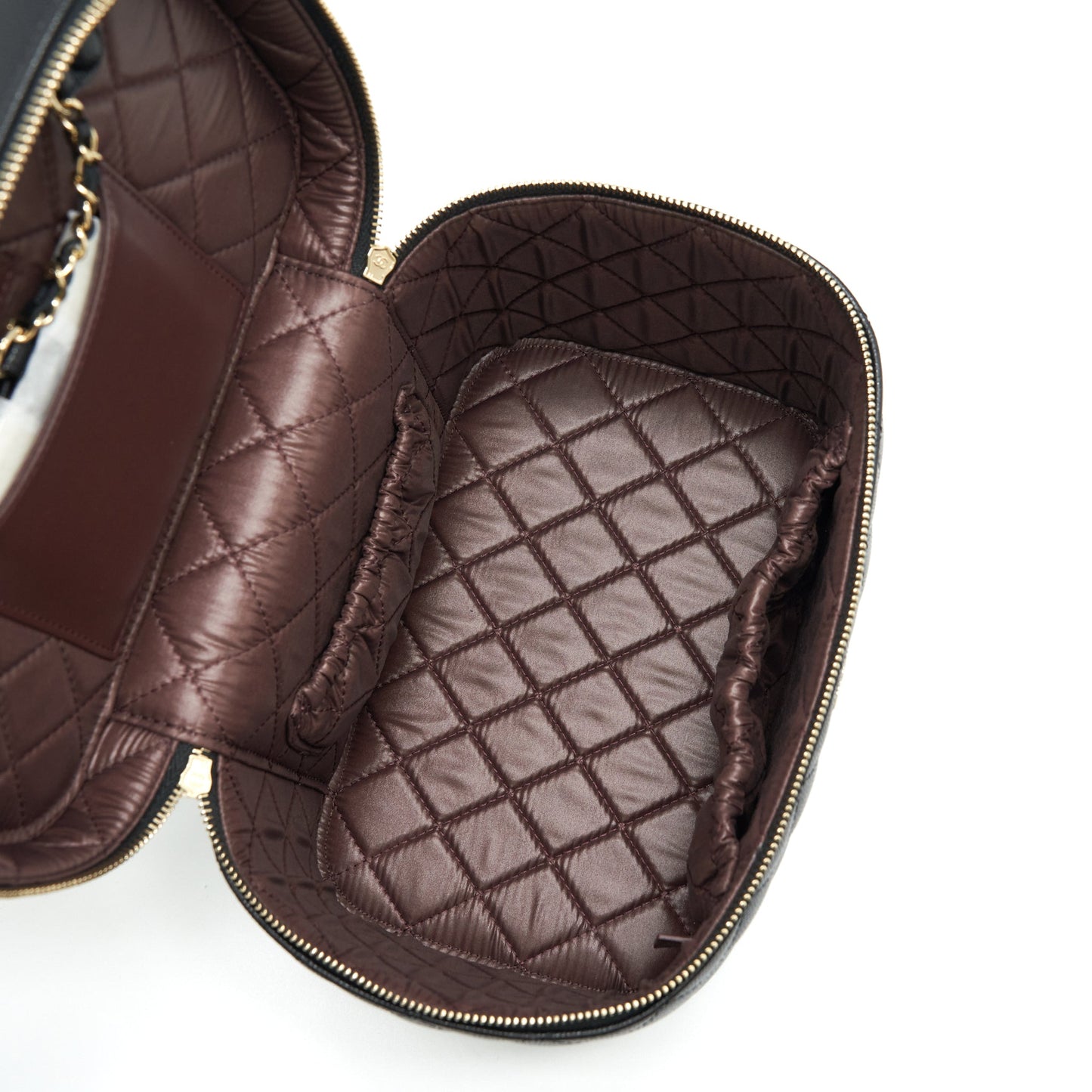 Chanel top handle vanity case caviar black with L