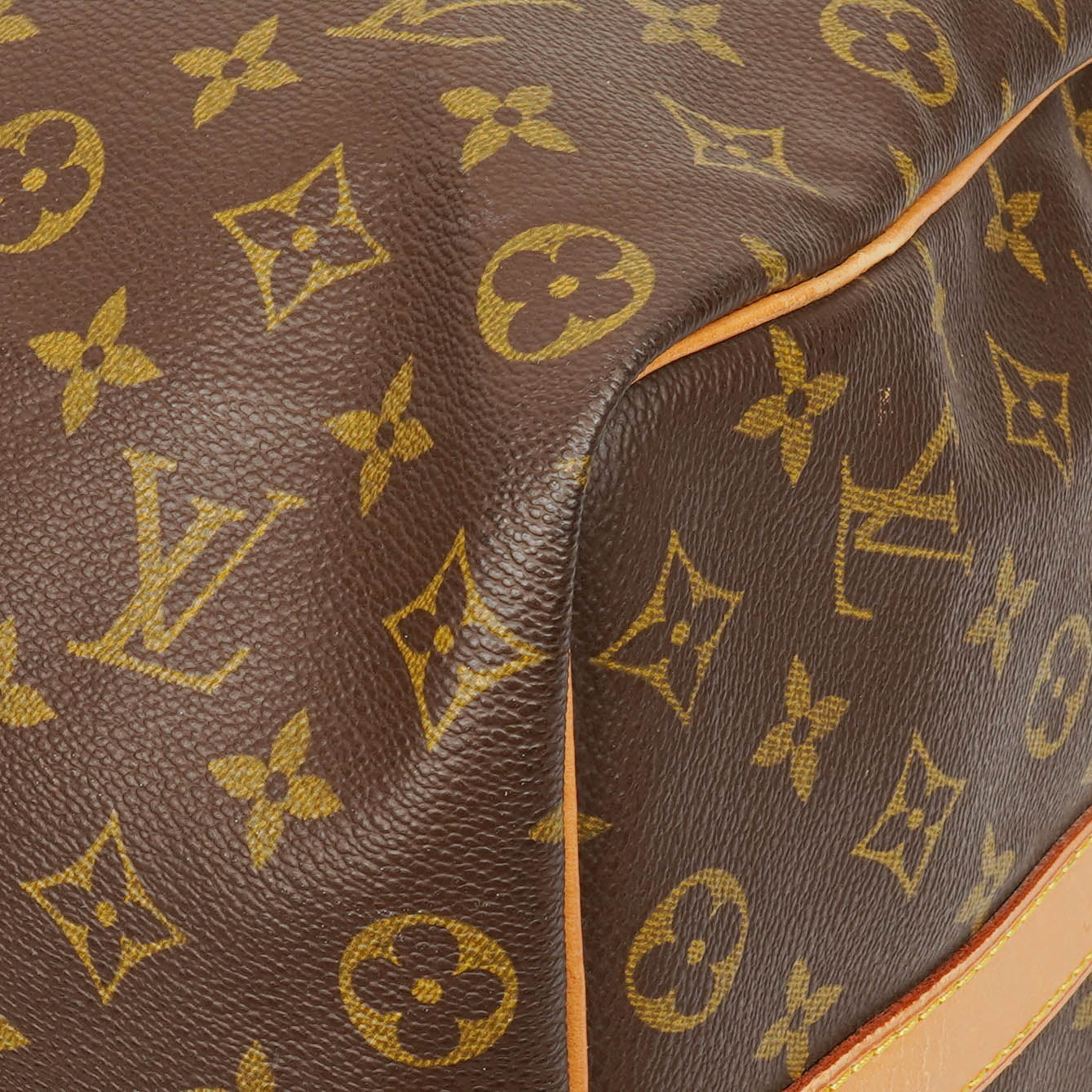 Louis Vuitton Keepall 50 Bandouliere Monogram Canvas Travel Bag