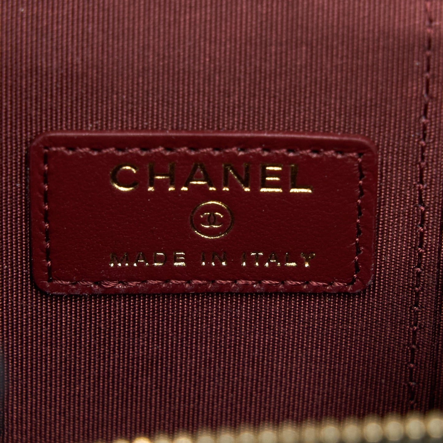 Chanel 21A Gold Crush Mini Vanity Case Calfskin Black Brushed
