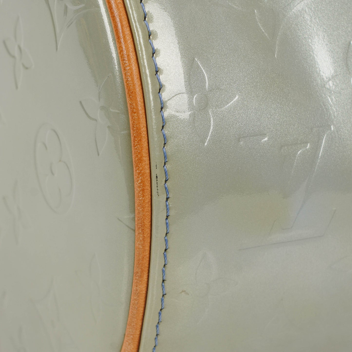 Louis Vuitton Papillon 30 Bedford Monogram Vernis Leather Bag