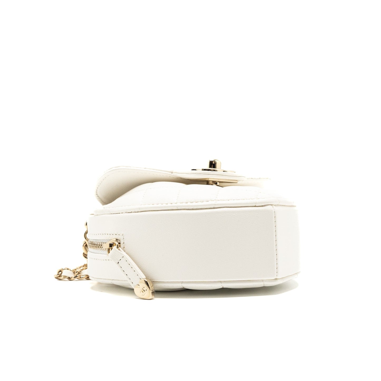 Chanel 22S Small Heart Bag Lambskin White L