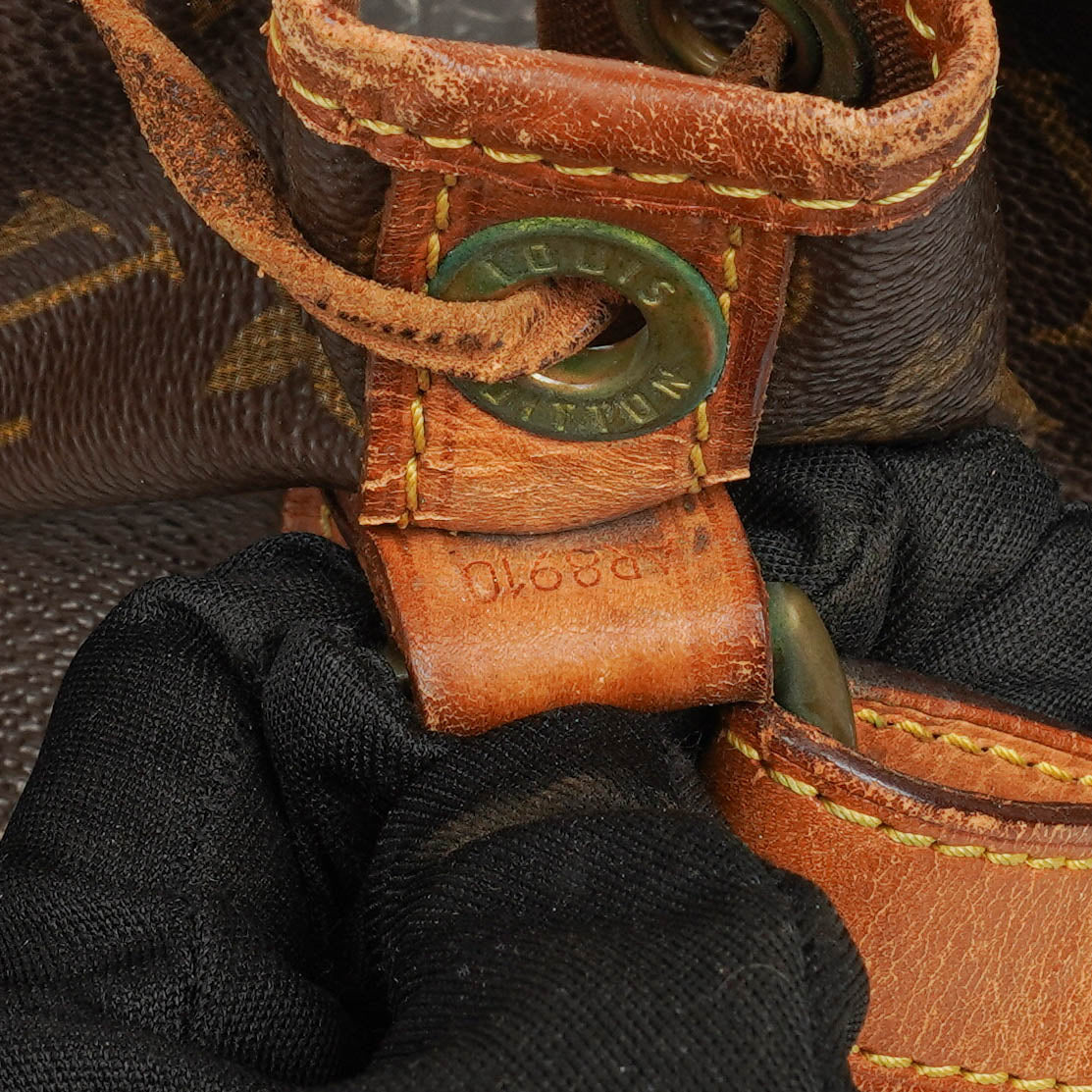 Louis Vuitton Noe GM Monogram Canvas Shoulder Bag