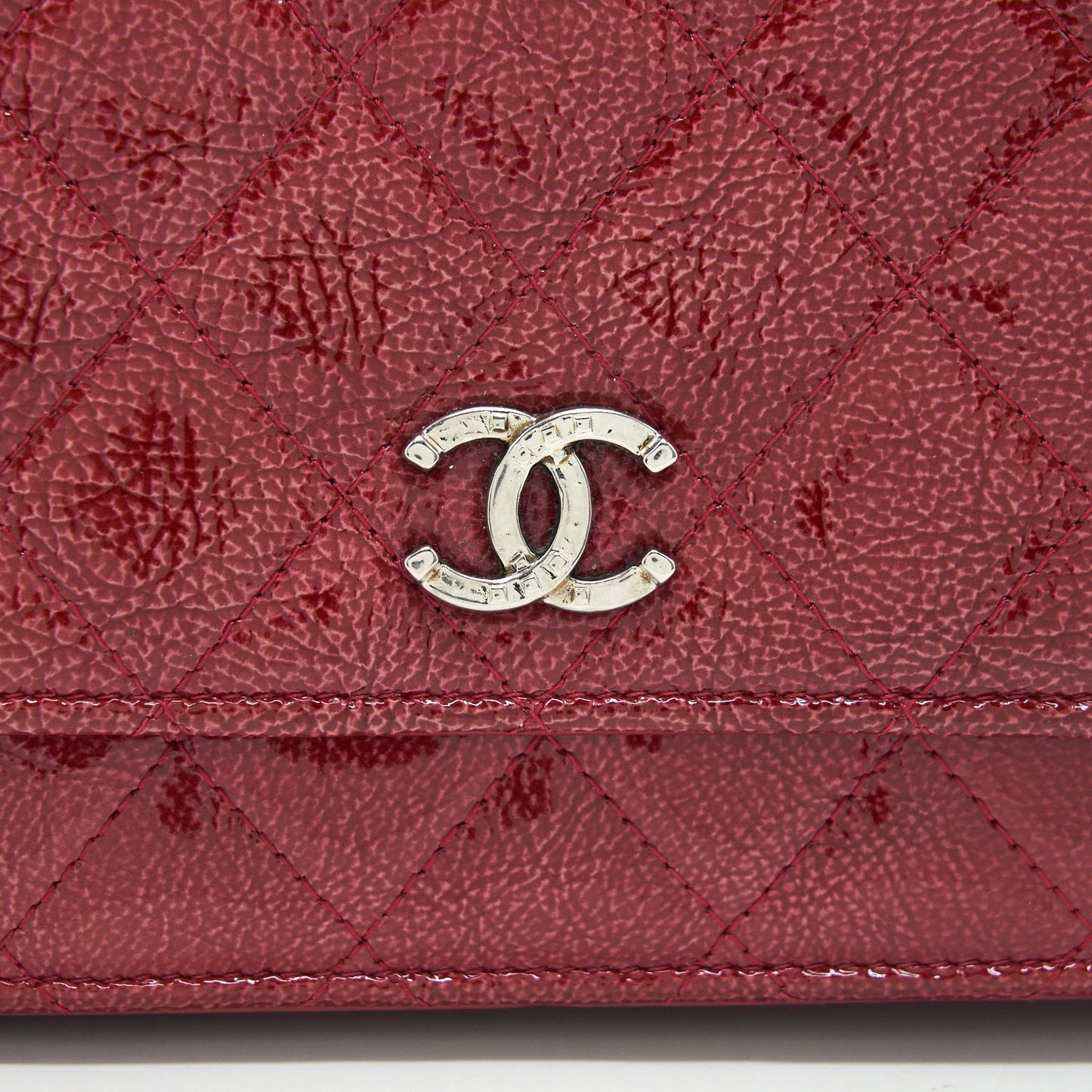CHANEL WALLET ON CHAIN PATENT LEATHER RED