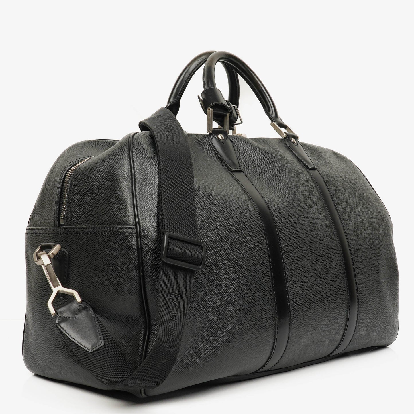 Louis Vuitton Grey/Black Taiga Leather Kendall Keepall Bag