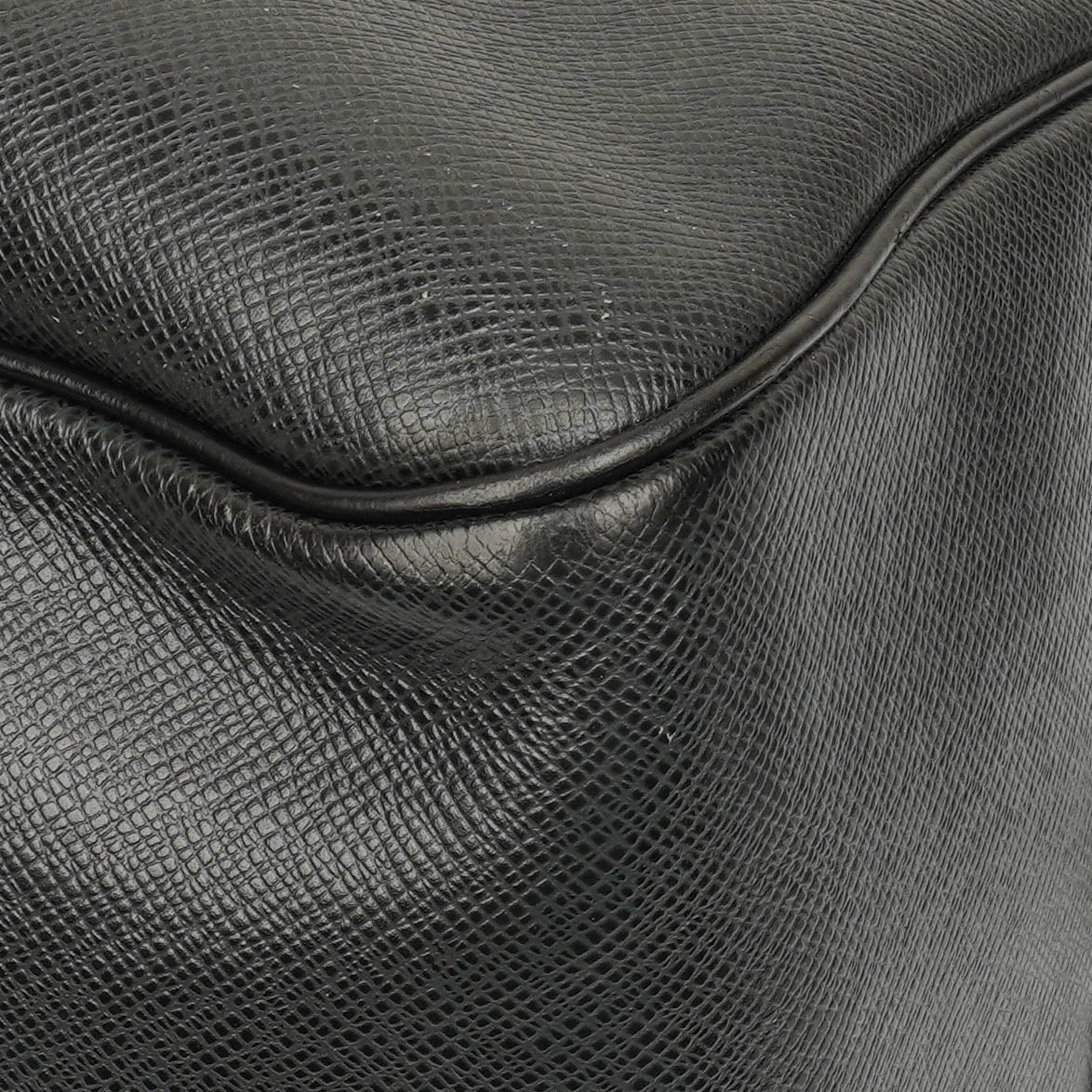 Louis Vuitton Grey/Black Taiga Leather Kendall Keepall Bag