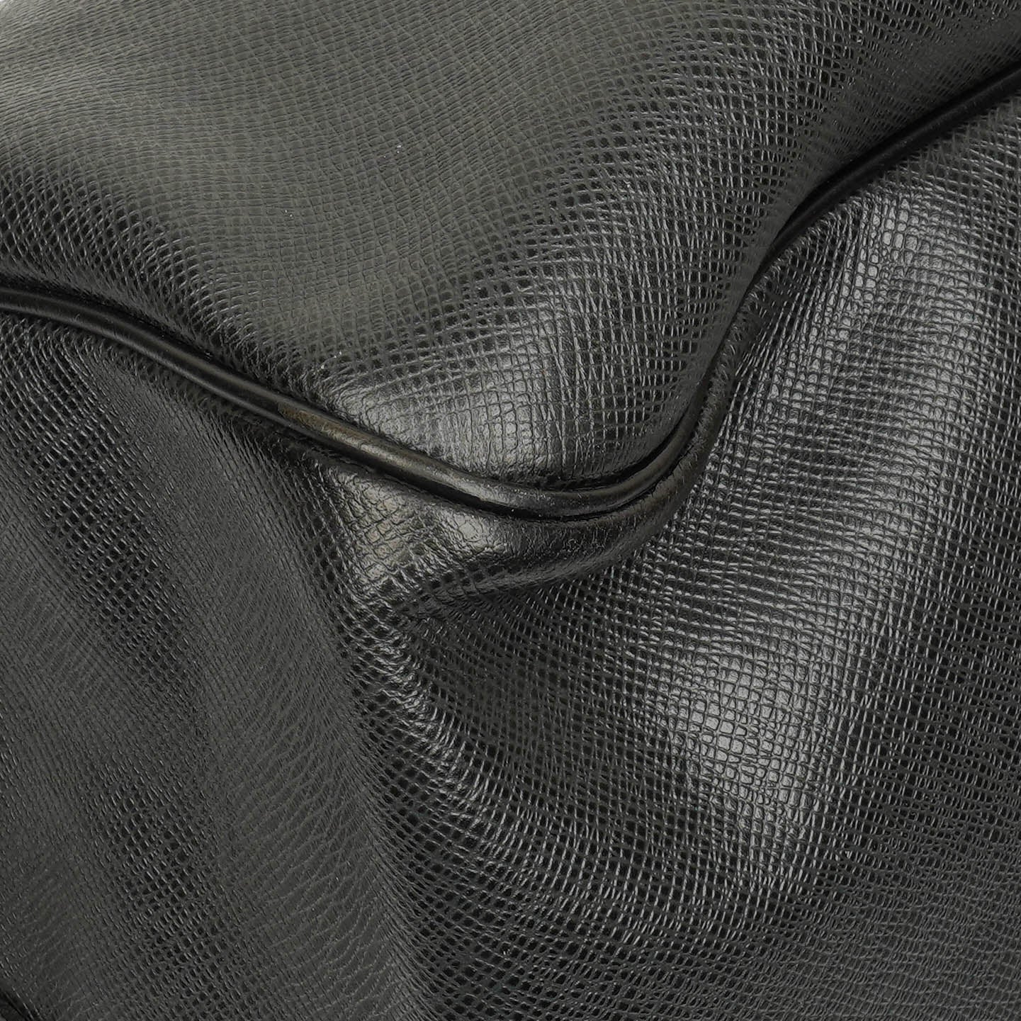Louis Vuitton Grey/Black Taiga Leather Kendall Keepall Bag