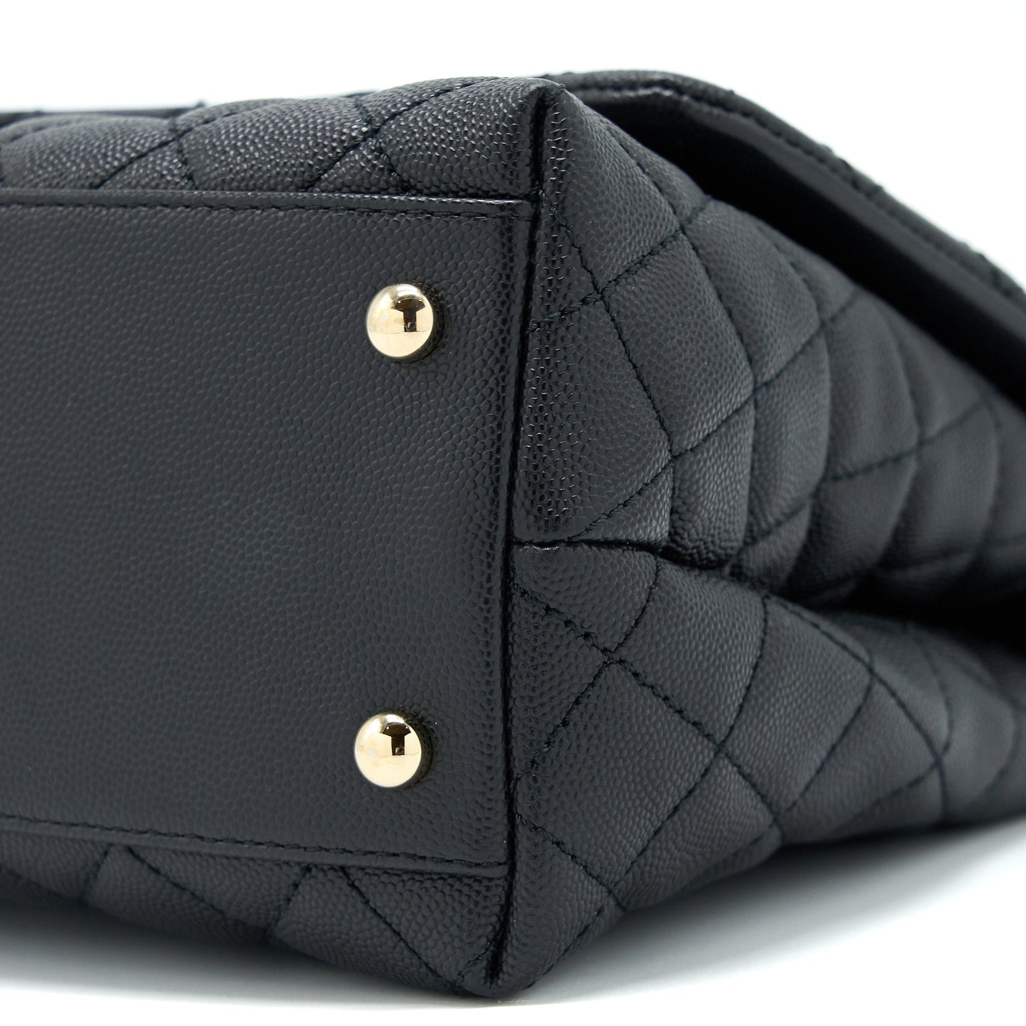 Chanel Medium Coco Handle Caviar Black L