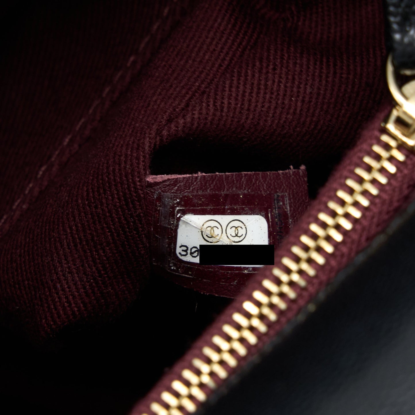 Chanel Medium Coco Handle Caviar Black L