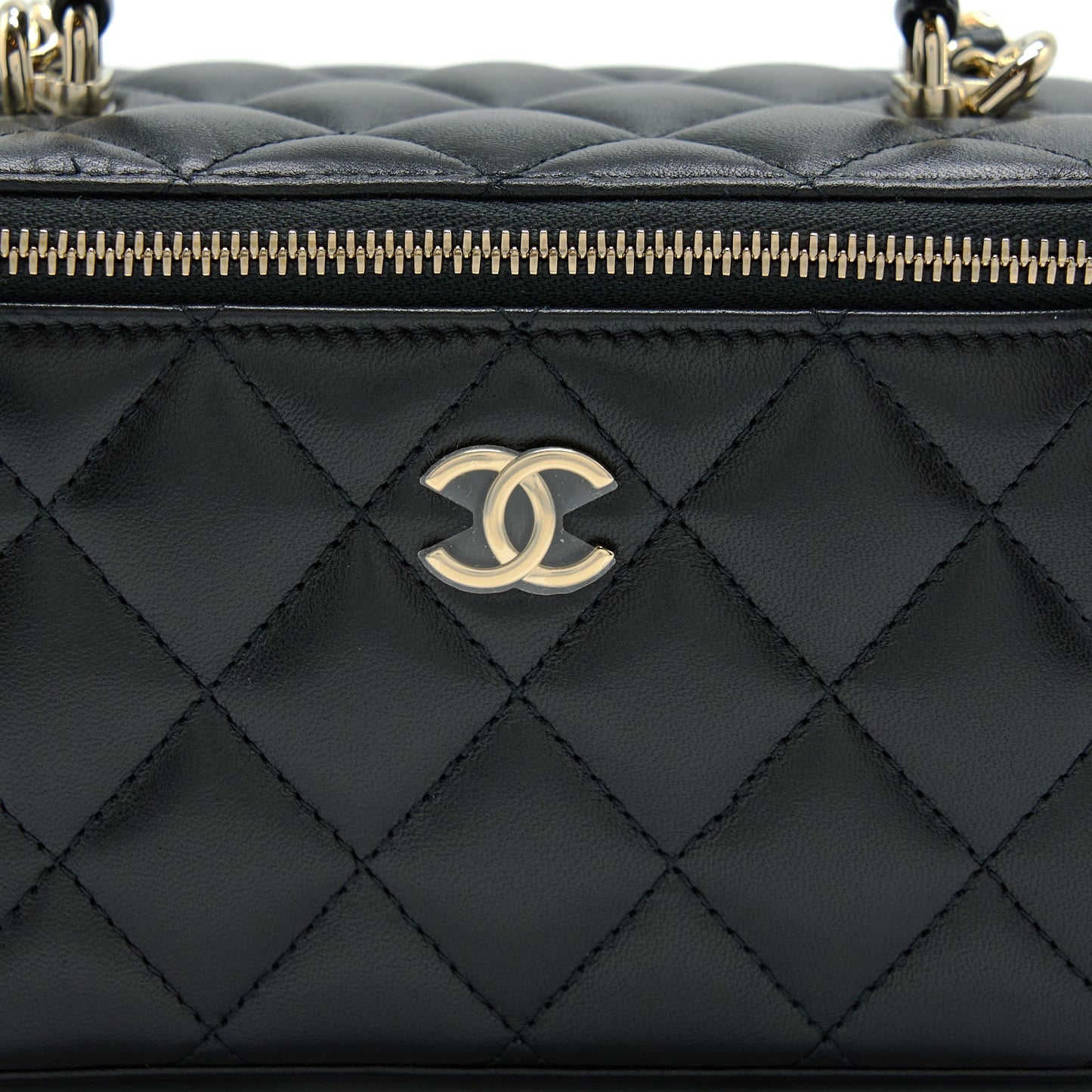 Chanel 22A Top Handle Long Vanity With Chain Lambskin Black L (New Version)