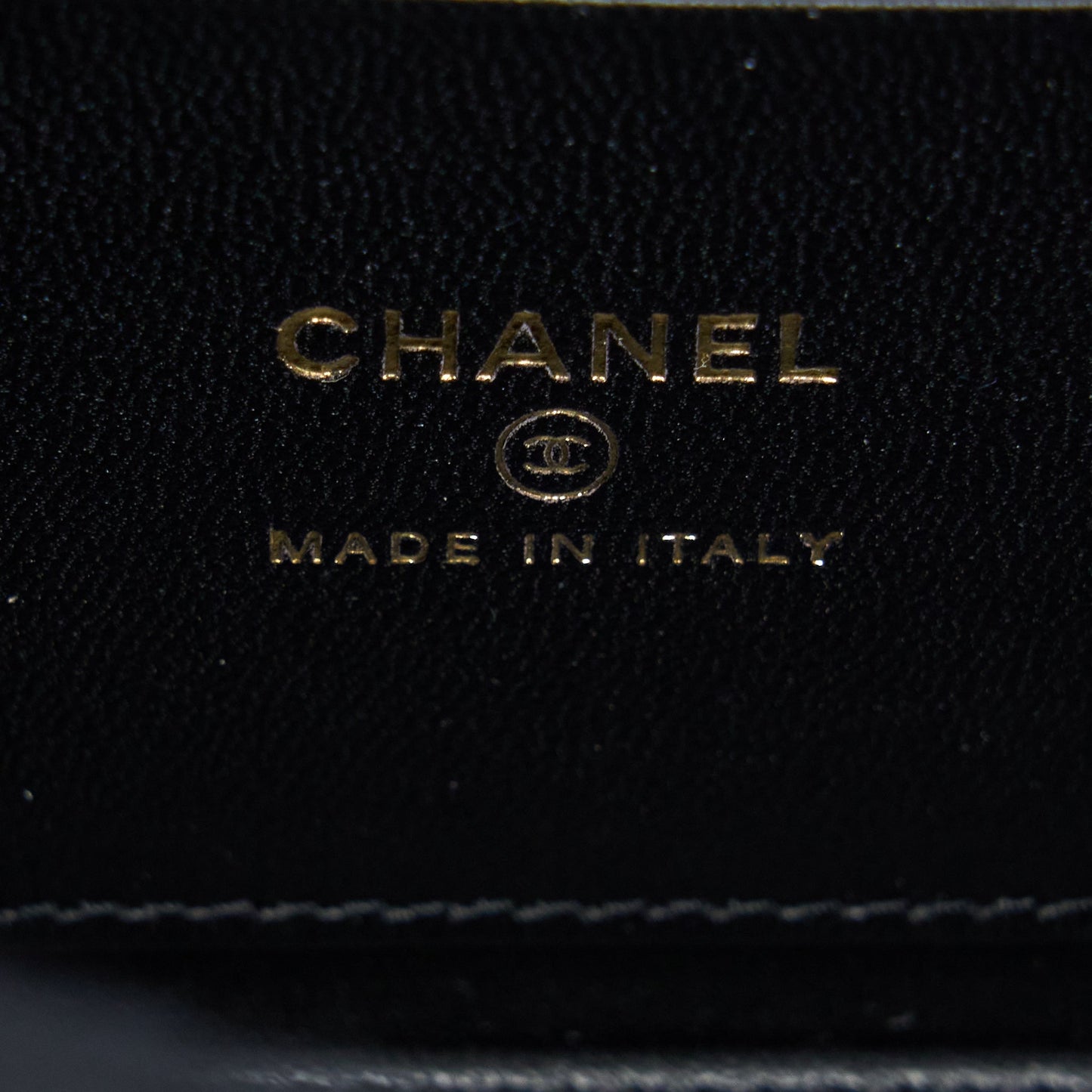 Chanel 22A Top Handle Long Vanity With Chain Lambskin Black L (New Version)