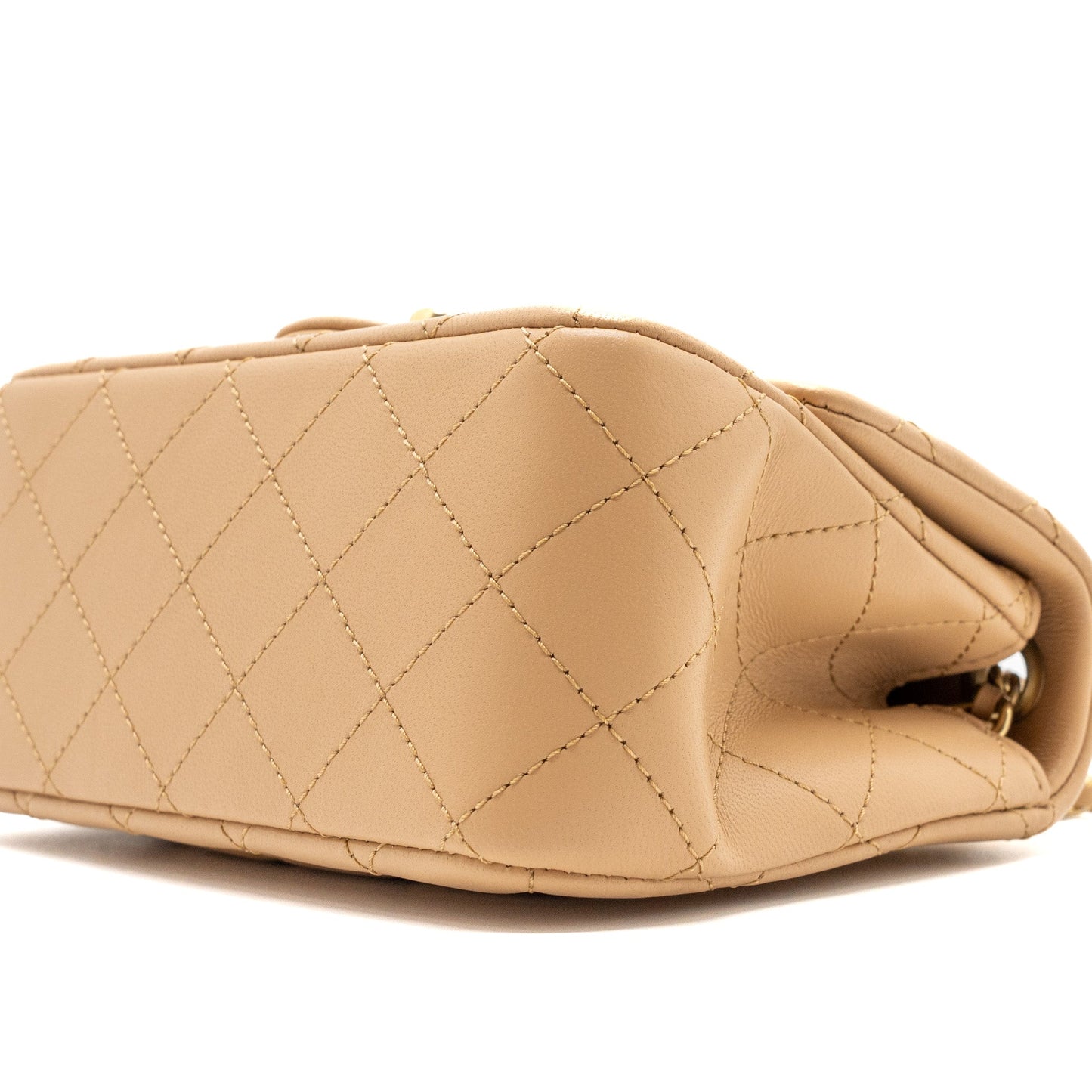 Chanel 23K Pearl Crush mini square Flap bag lambskin beige  (Microchip)