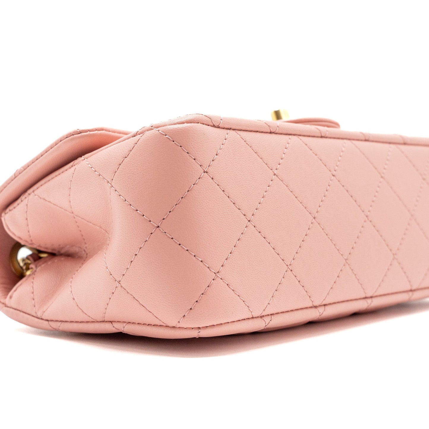 Chanel Pearl Crush mini Rectangular flap bag lambskin pink  (Microchip)