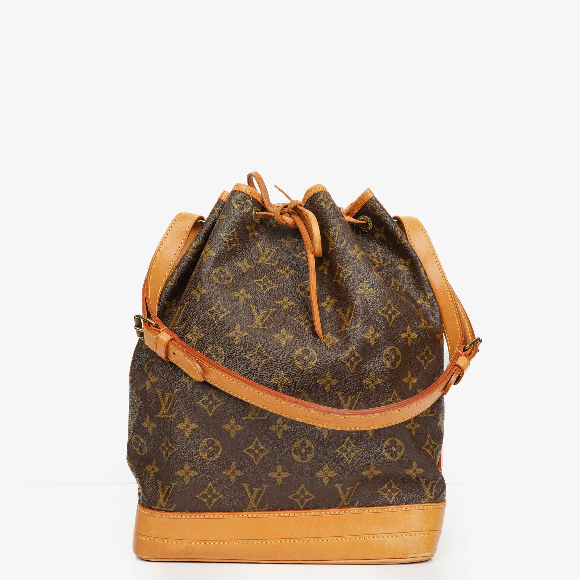 Louis Vuitton Noe GM Monogram Canvas Shoulder Bag