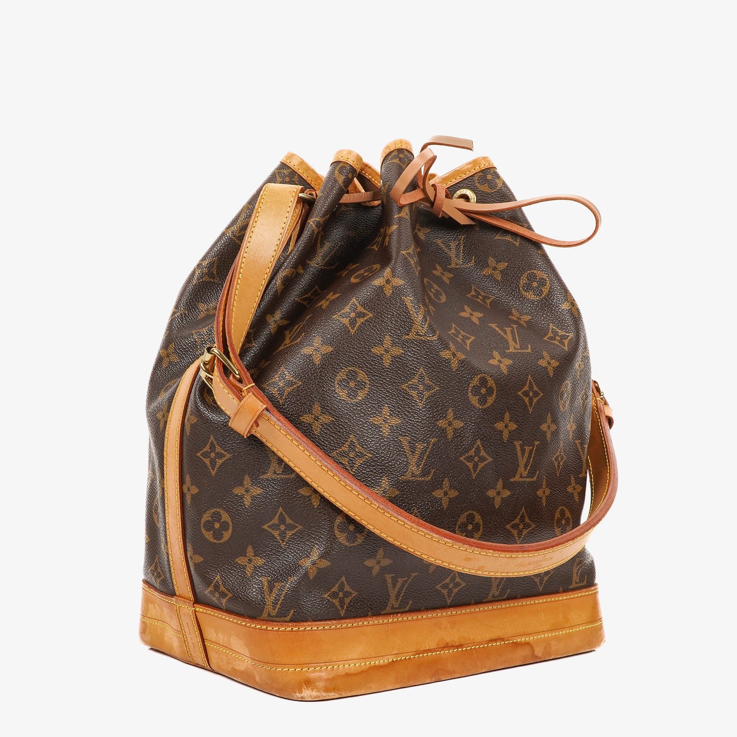 Louis Vuitton Noe Grande GM Monogram Canvas Shoulder Bag
