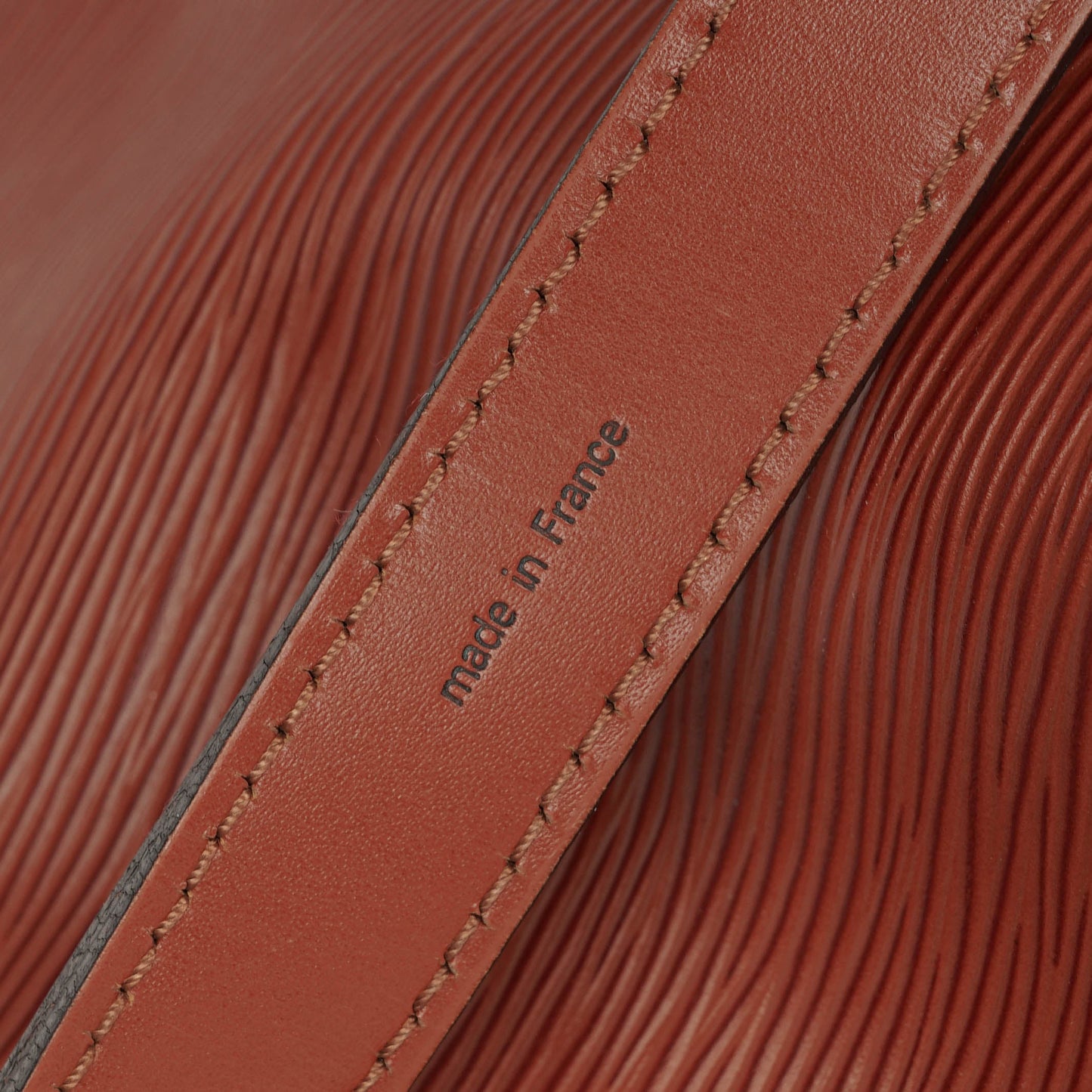 Louis Vuitton Petit Noe EPI Leather Shoulder Bag