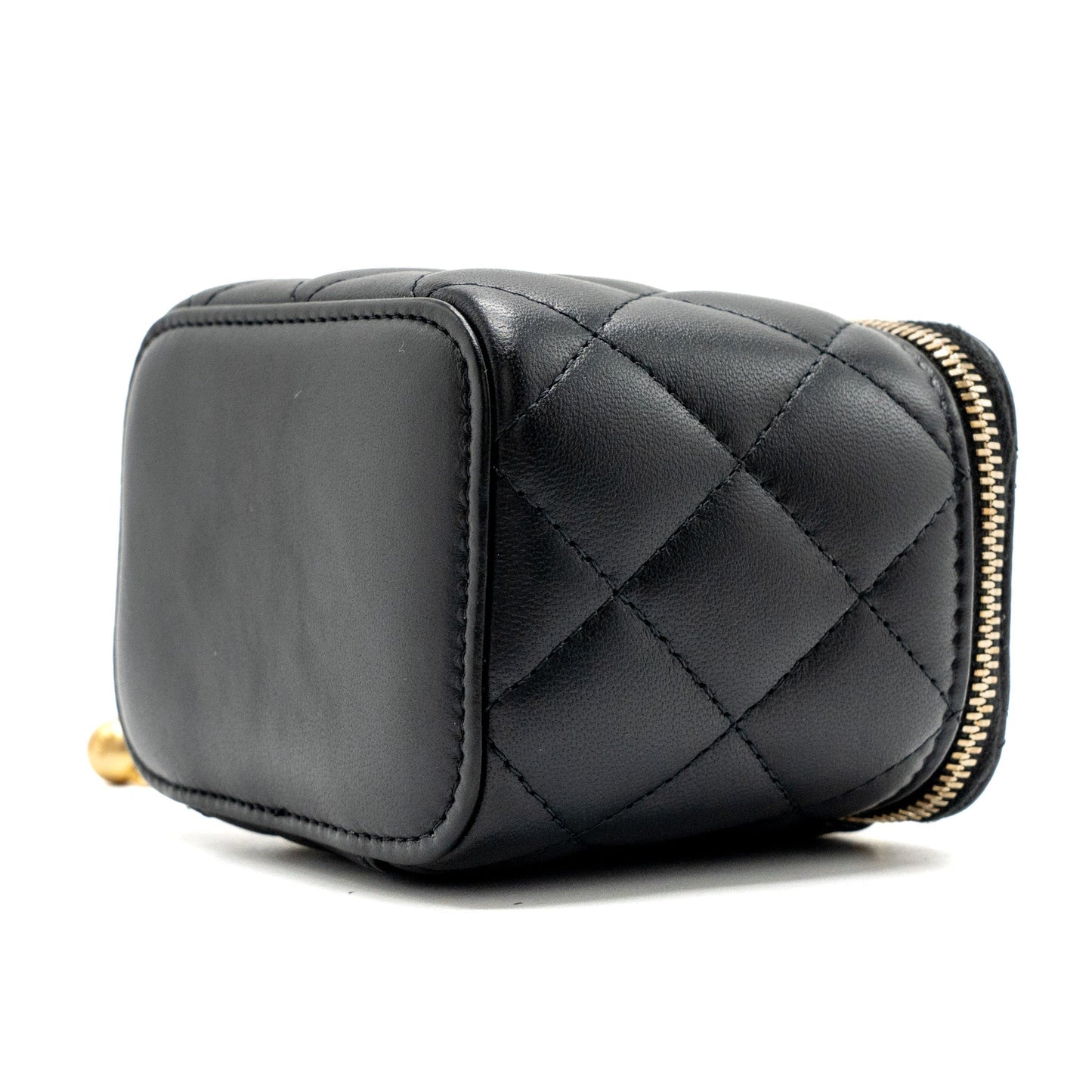 Chanel pearl crush mini vanity with chain lambskin Black