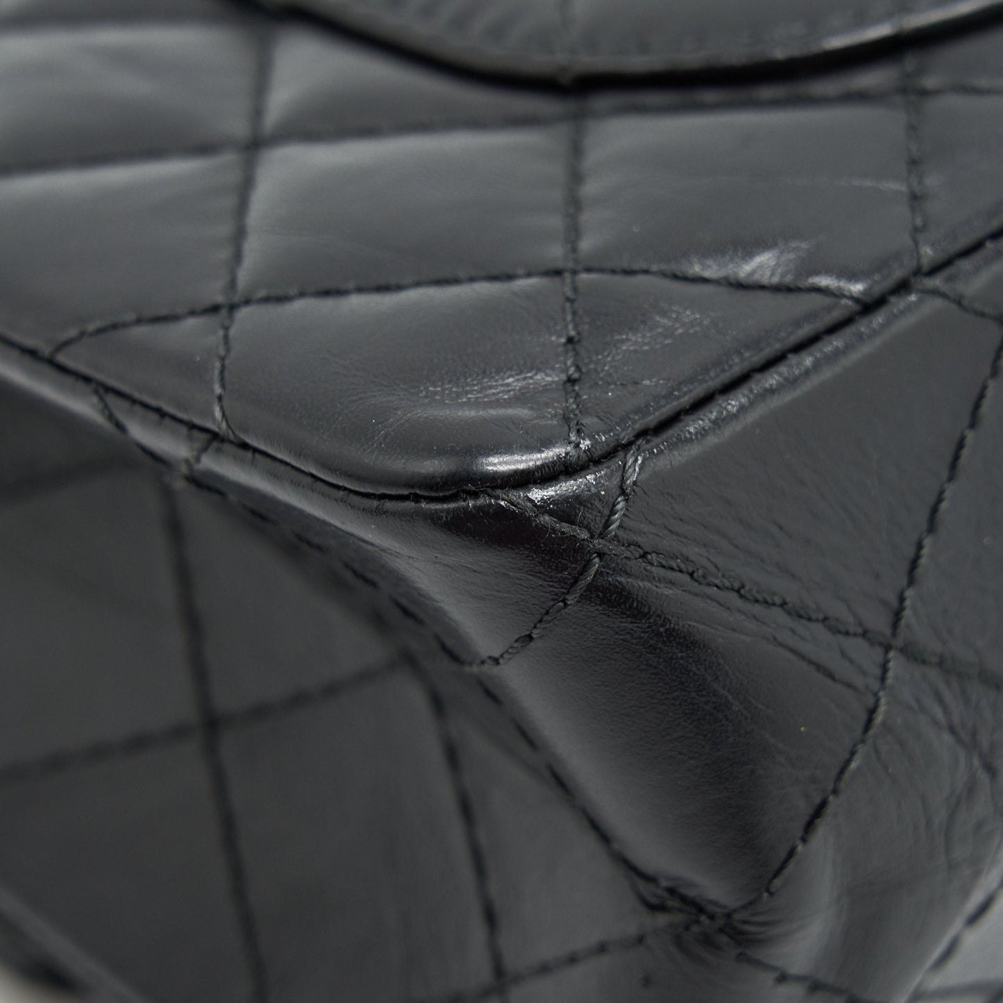 Chanel Reissue 2.55 double flap Bag Calfskin black
