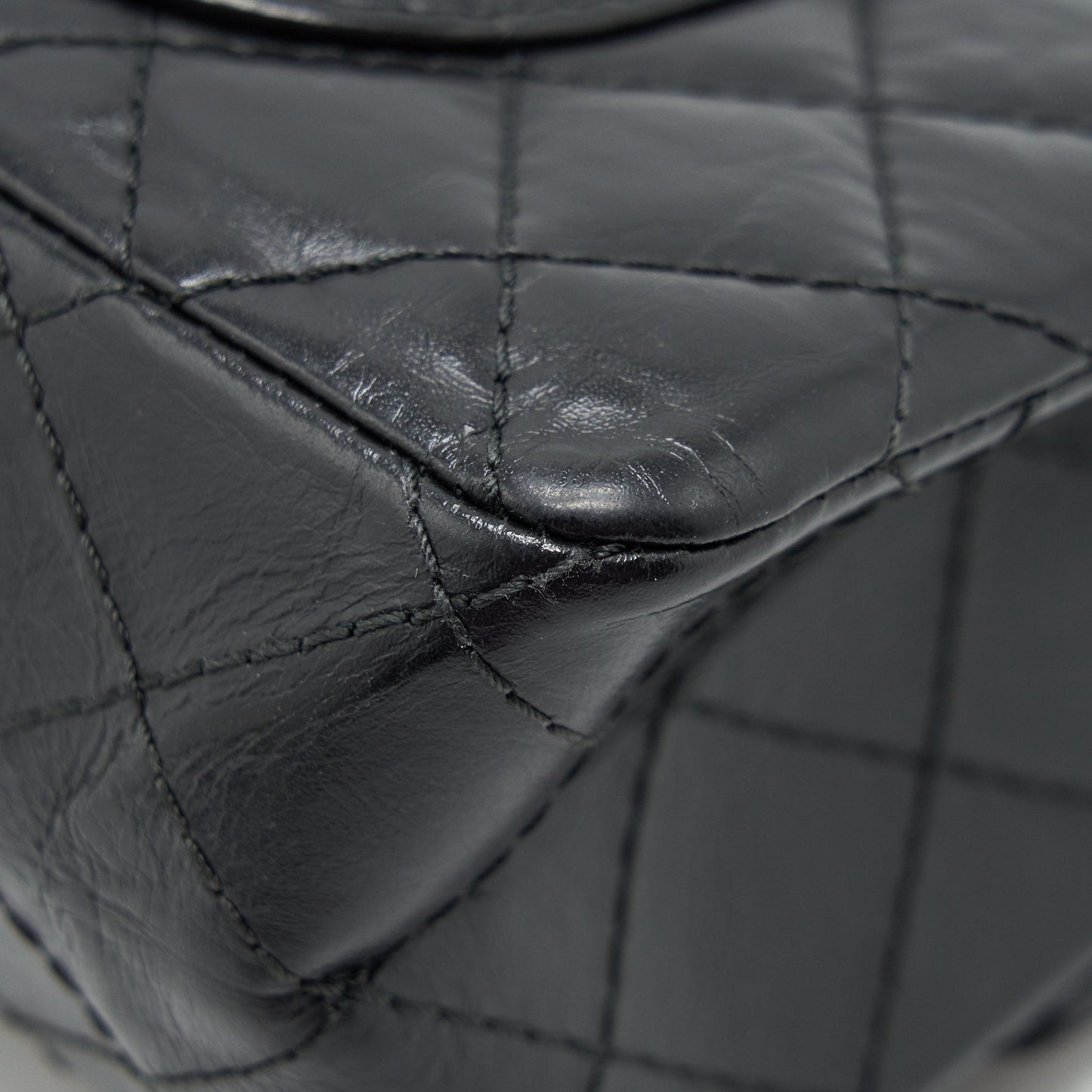 Chanel Reissue 2.55 double flap Bag Calfskin black