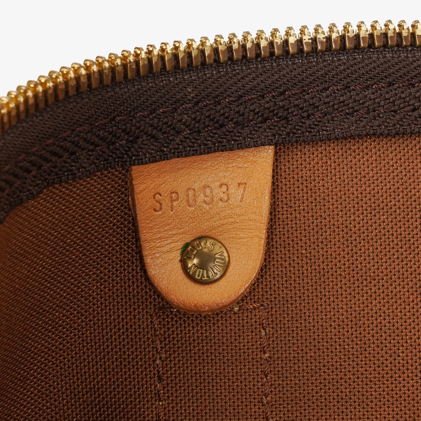 Louis Vuitton Keepall 50 Monogram Canvas Travel Bag