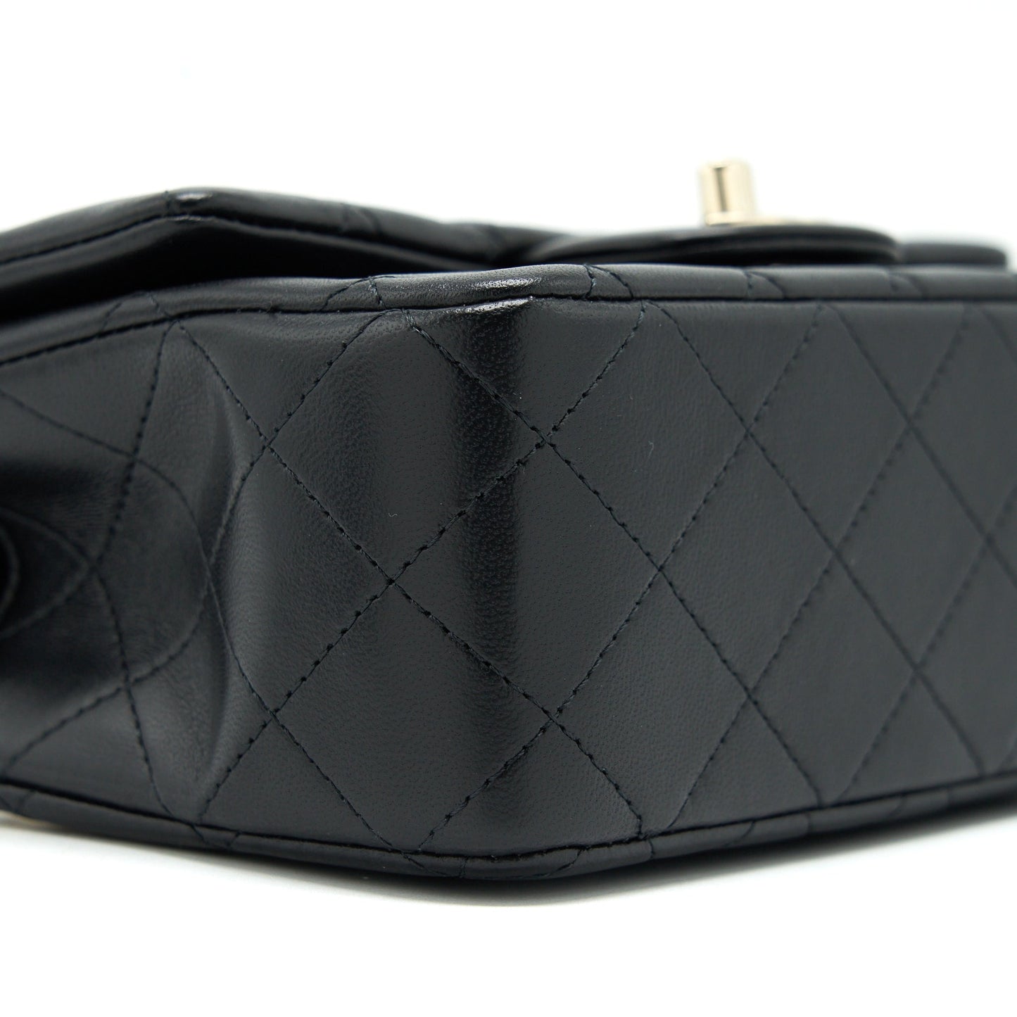Chanel 22P Top Handle Mini Rectangular Flap Bag Lambskin Black L