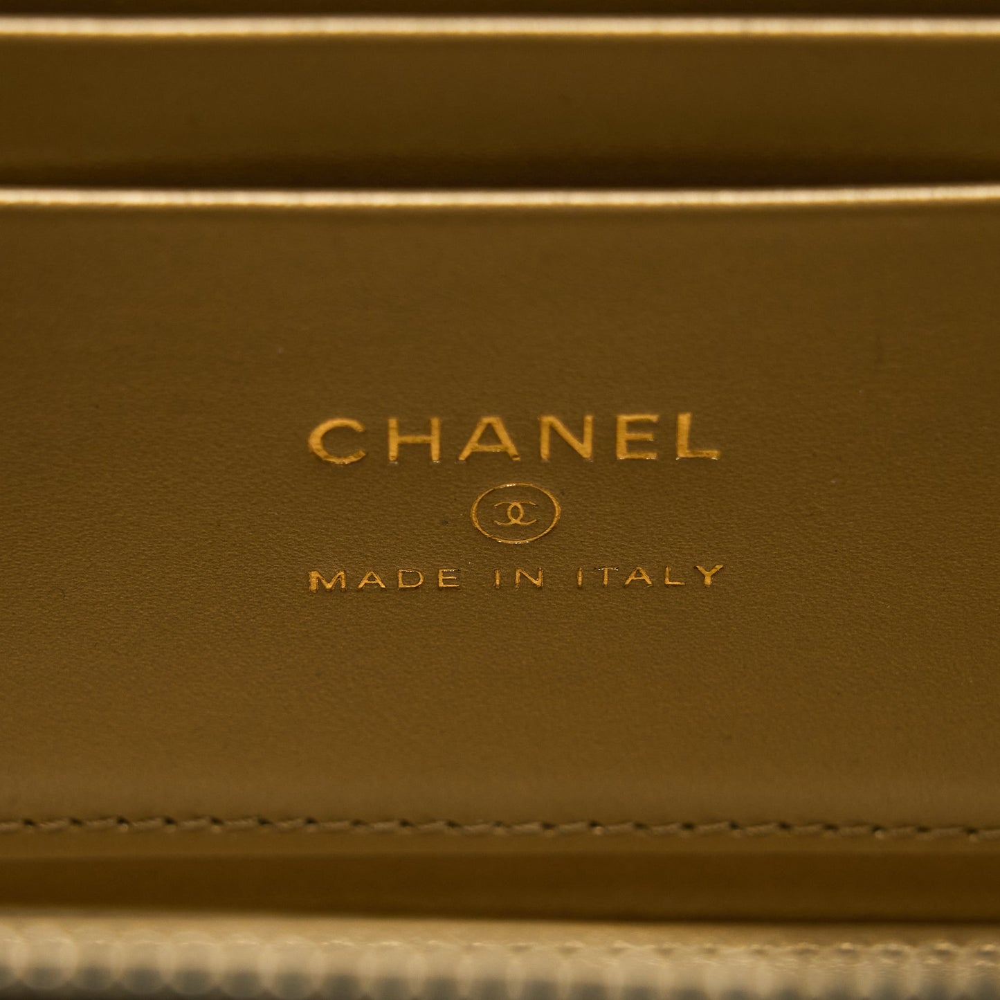 Chanel Pearl Crush Long Vanity Lambskin Black Brushed