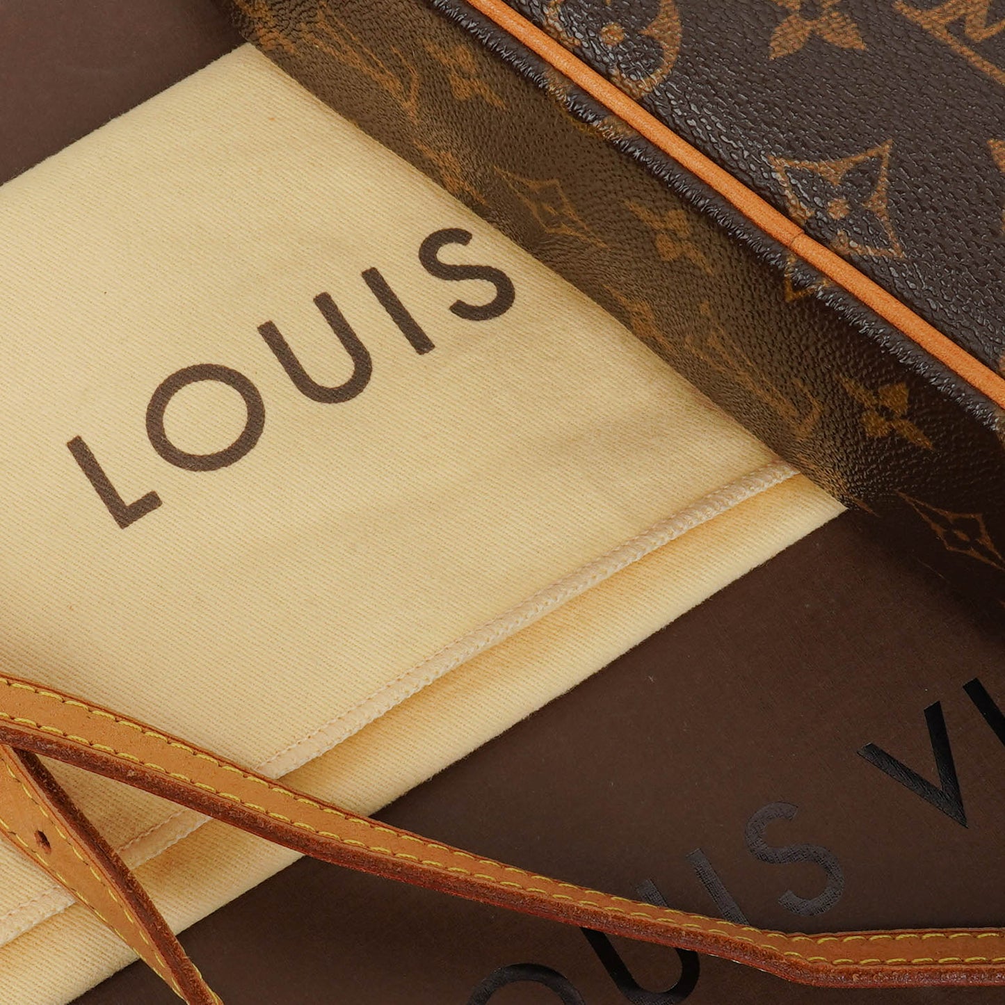 Louis Vuitton Monogram Canvas Trocadero
