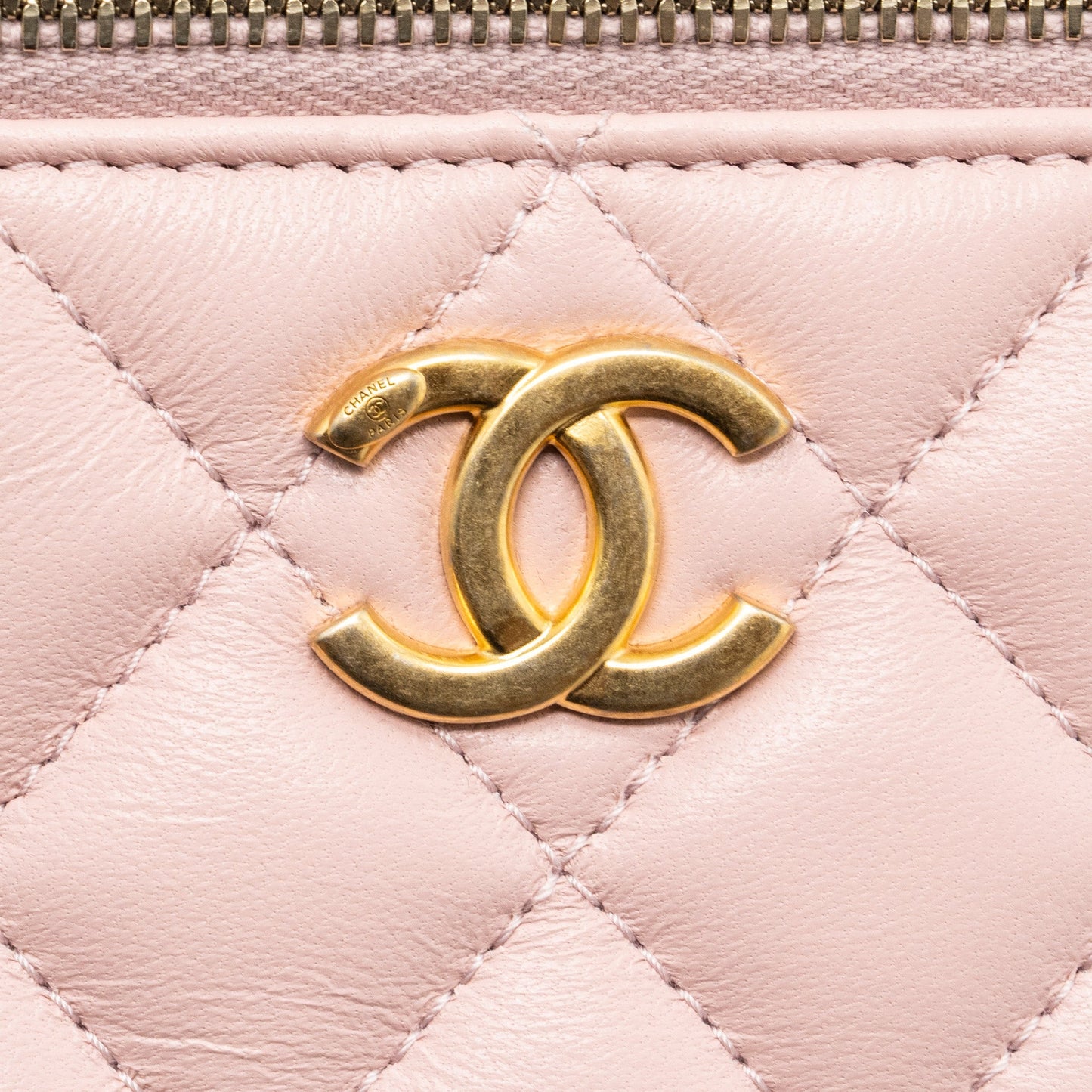 Chanel Long Vanity Case Camellia Chain Lambskin  Light Pink  (Microchip)