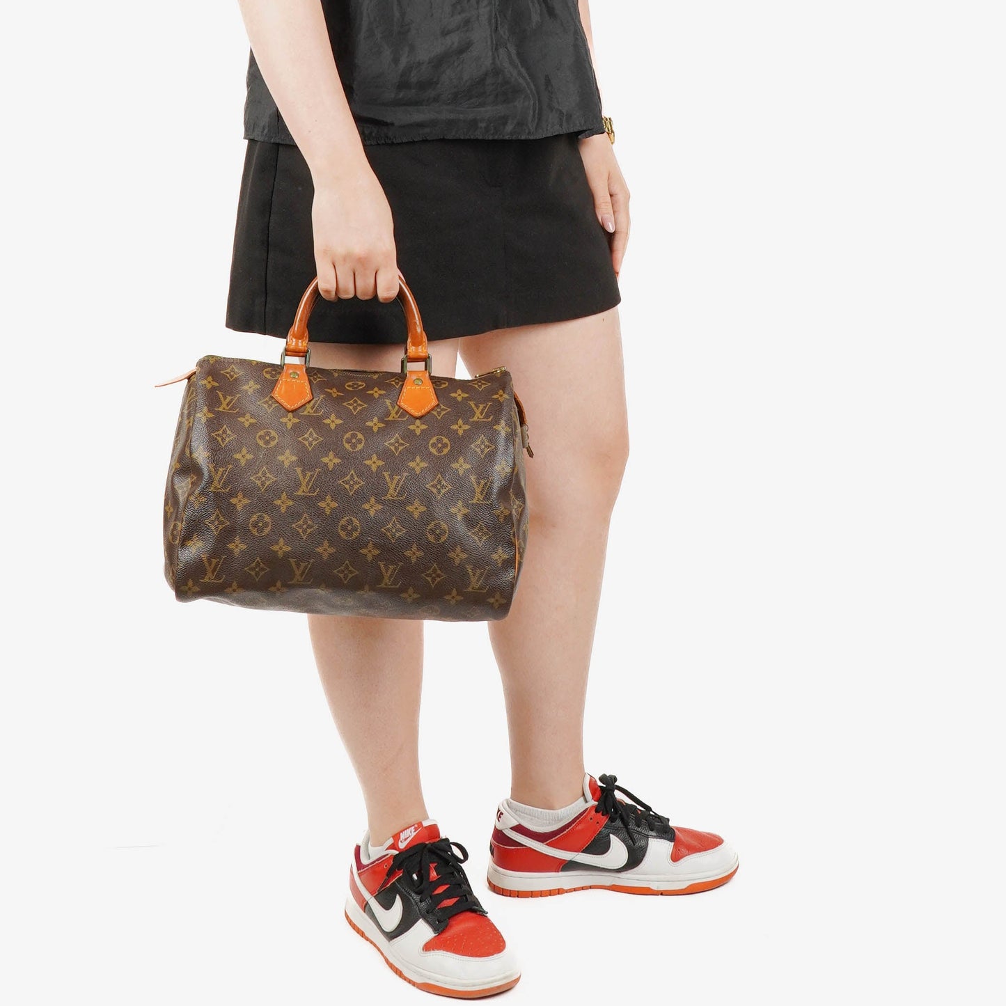 Louis Vuitton  30 Monogram Canvas Handbag