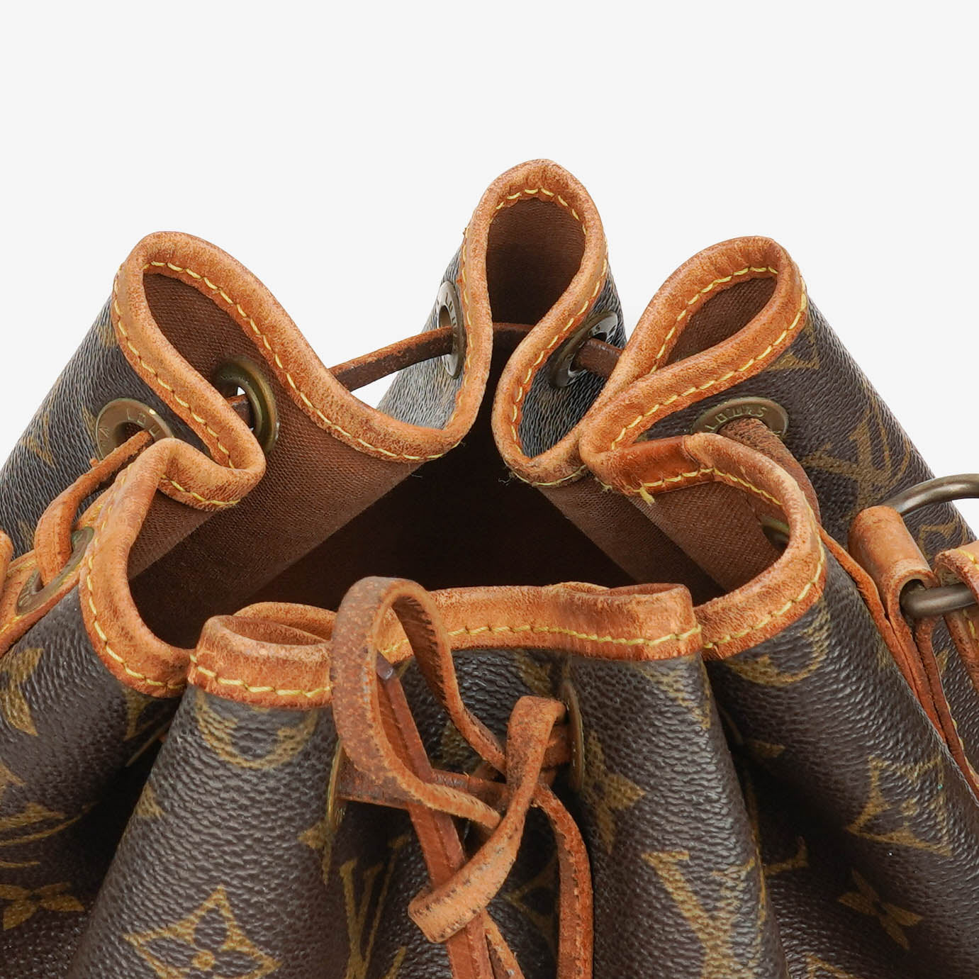Louis Vuitton Noe GM Monogram Canvas Shoulder Bag