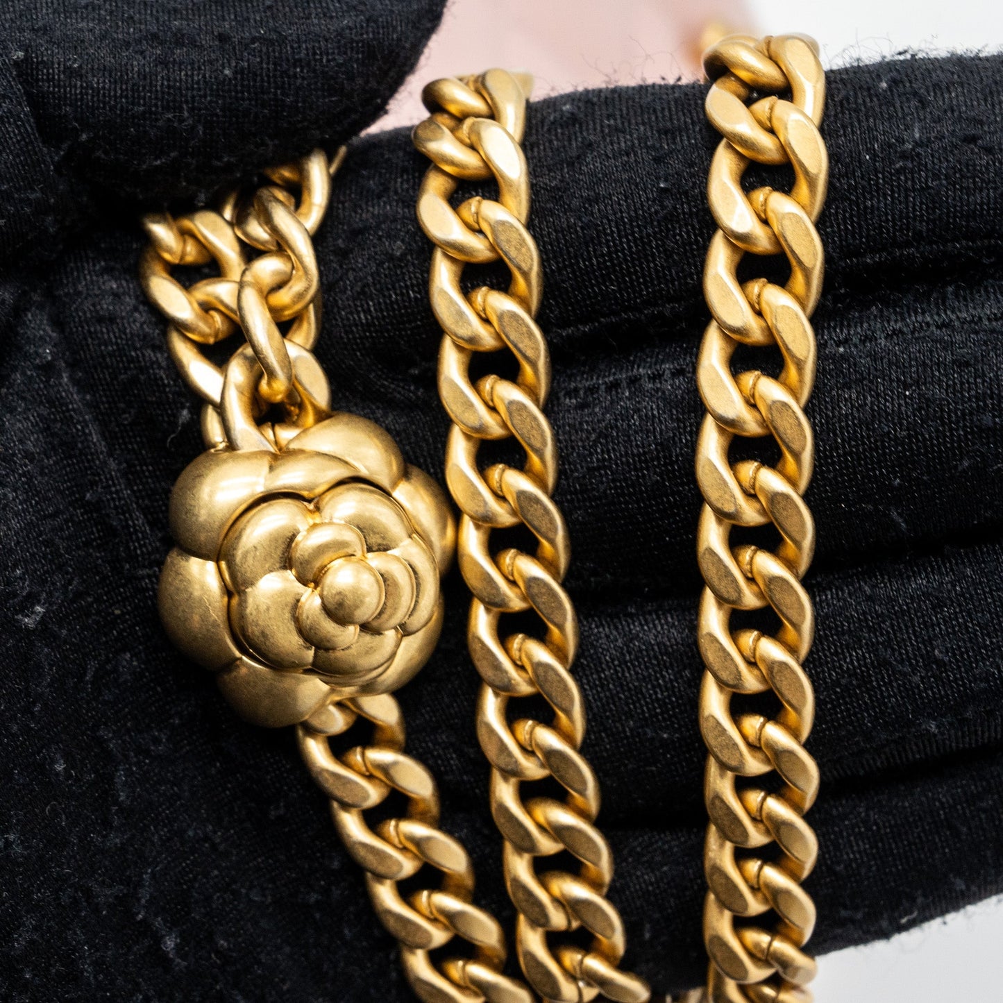 Chanel Long Vanity Case Camellia Chain Lambskin  Light Pink  (Microchip)