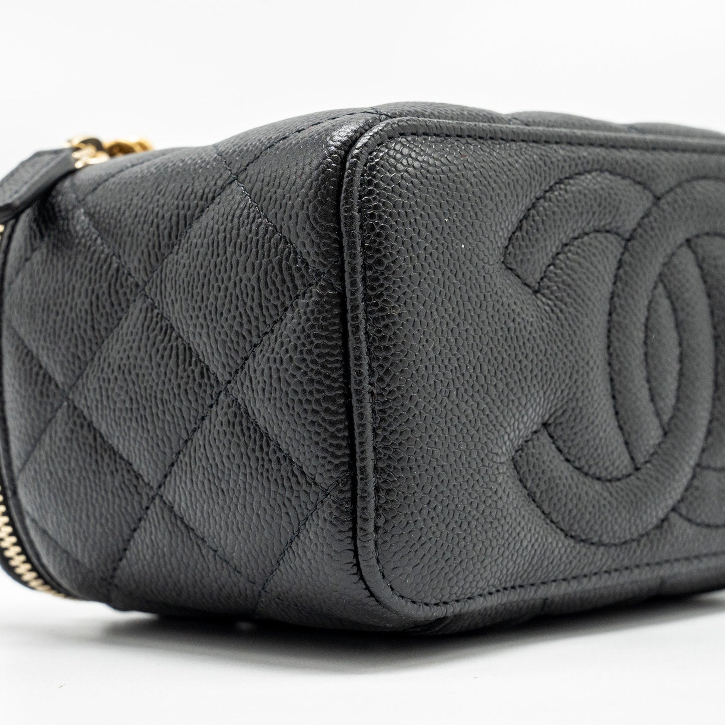Chanel Coco Love Long Vanity with Adjustable Chain Caviar Black  (microchip)