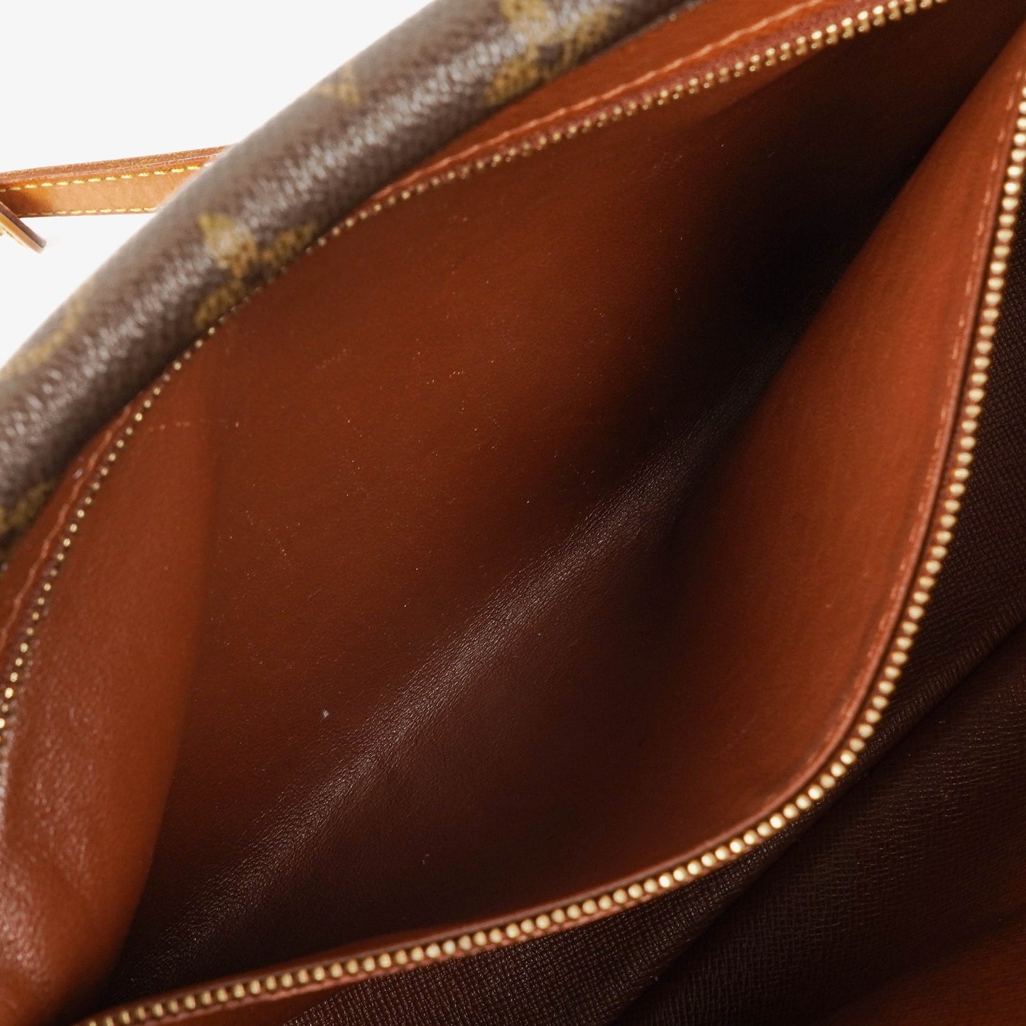 Louis Vuitton Trocadero 30 Monogram Canvas Bag