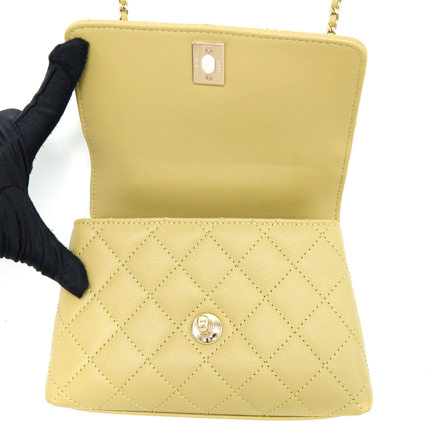 Chanel Extra Mini Coco Handle Caviar Green L (Microchip)