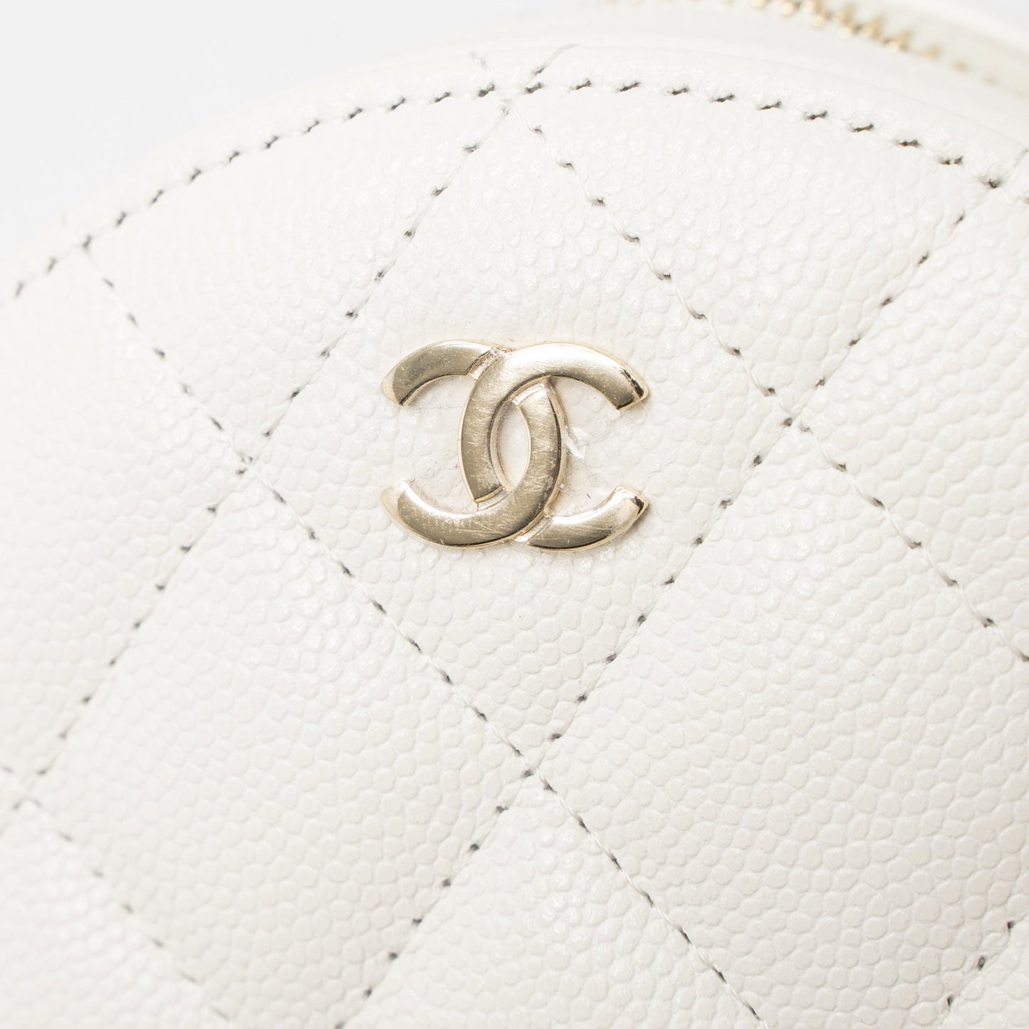 Chanel Round Clutch With Chain Caviar White L