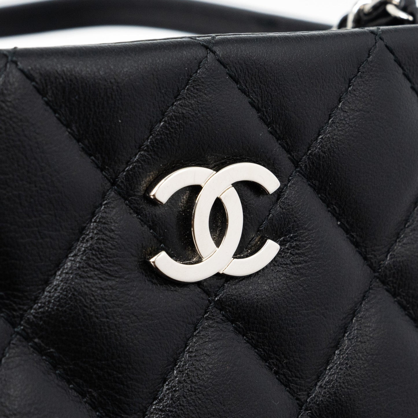CHANEL SHOULDER BAG LAMBSKIN BLACK