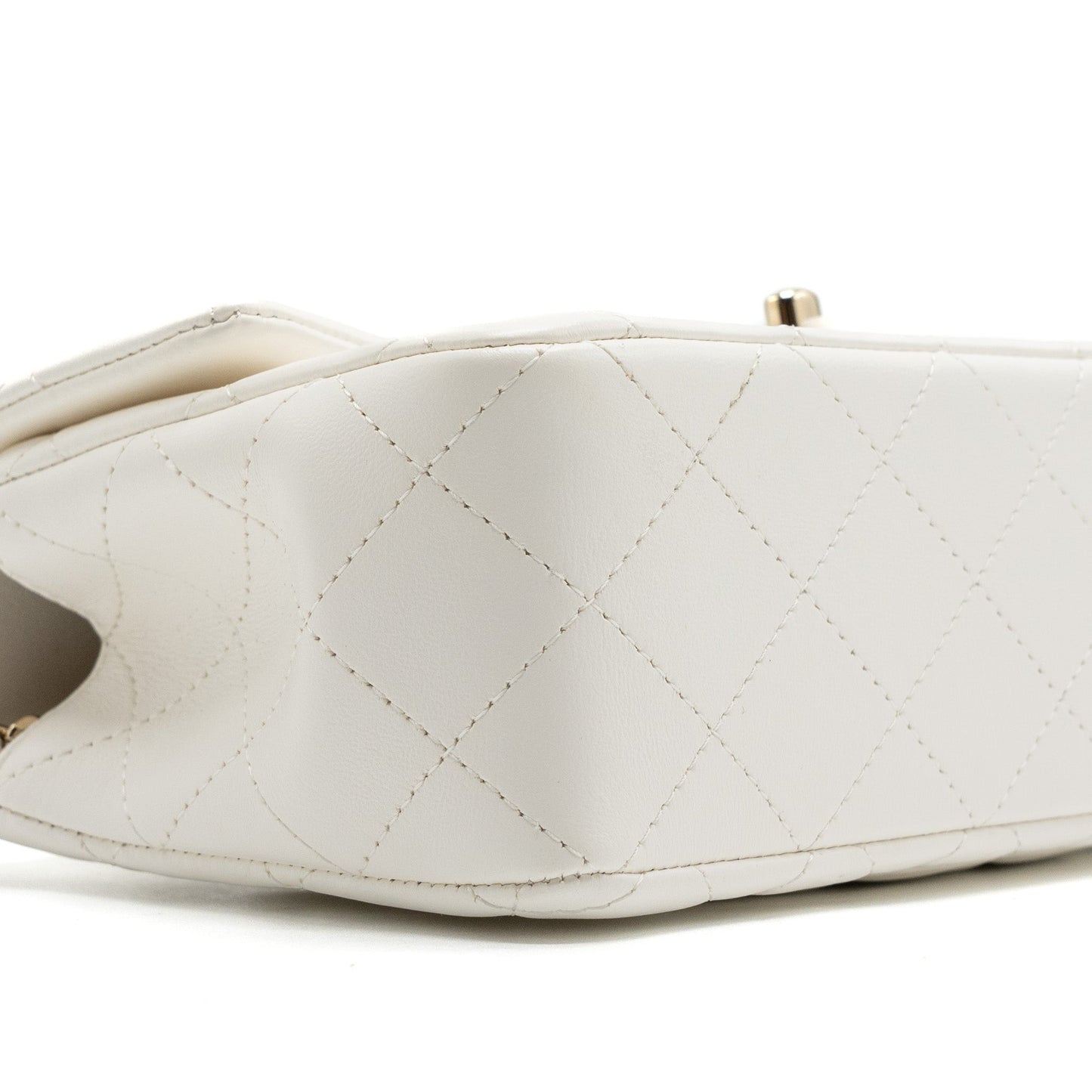 Chanel top handle mini rectangular flap bag lambskin white L (Microchip)