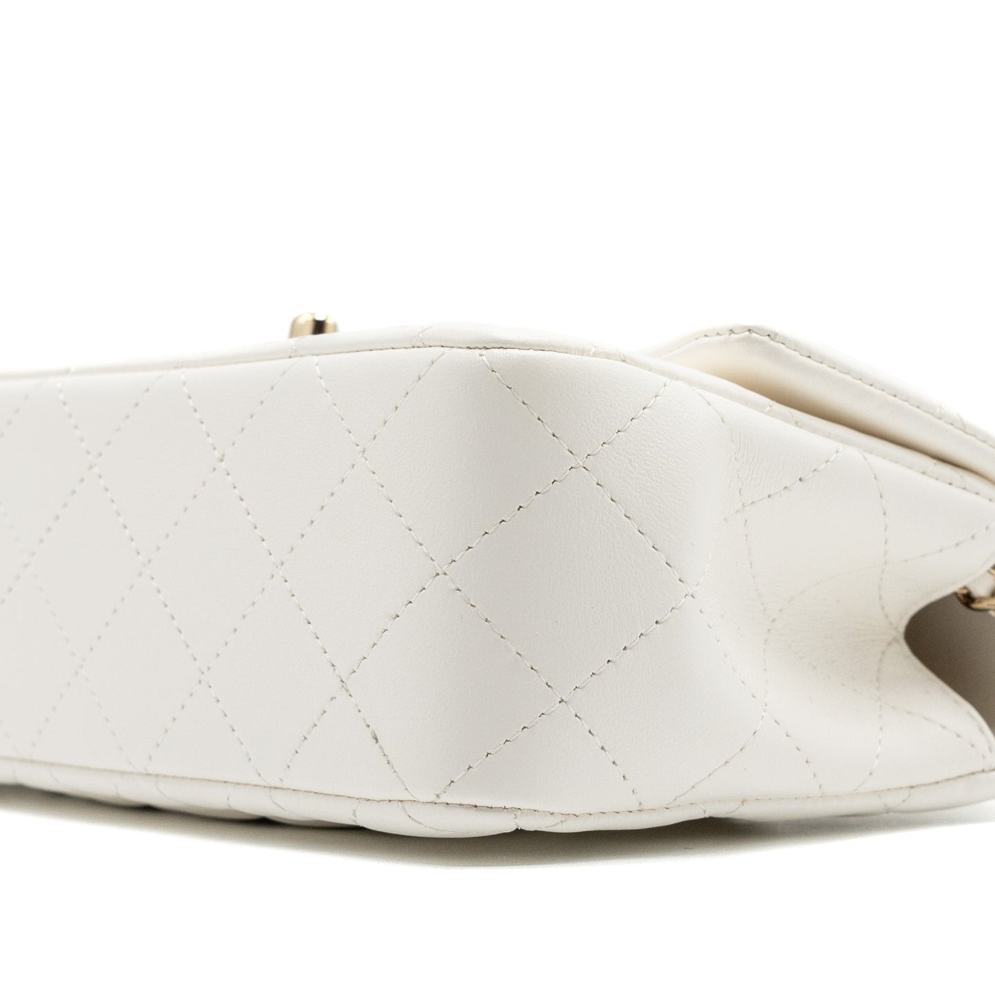 Chanel top handle mini rectangular flap bag lambskin white L (Microchip)