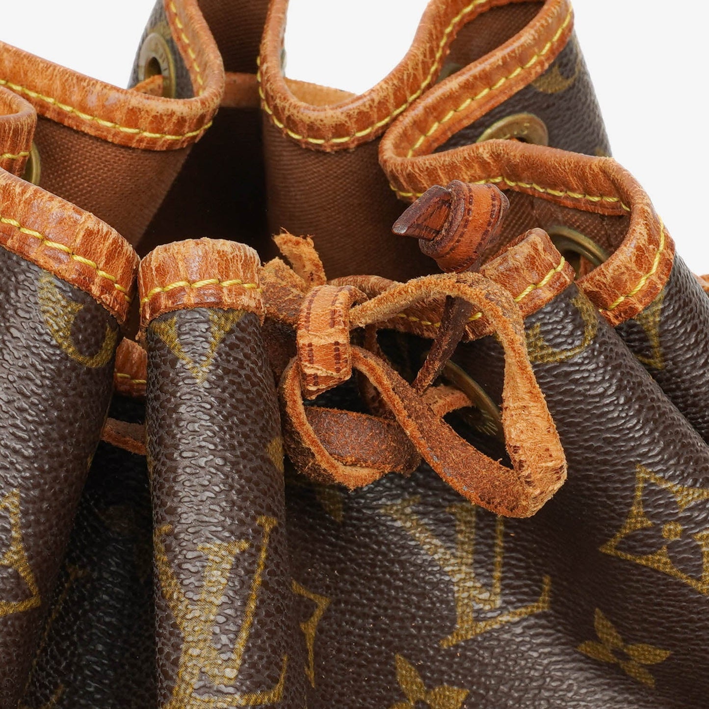 Louis Vuitton Noe GM Monogram Canvas Shoulder Bag