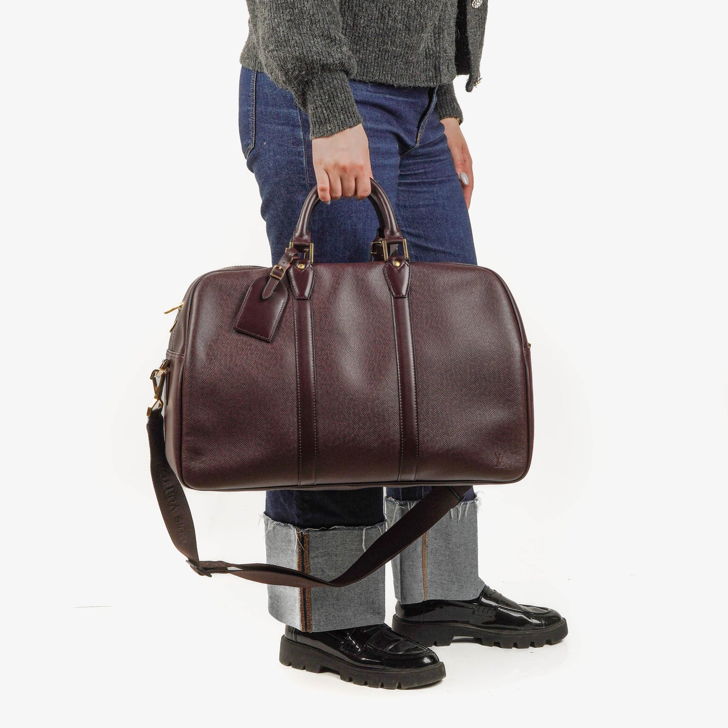 Louis Vuitton Kendall Burgundy Taiga Leather Bag