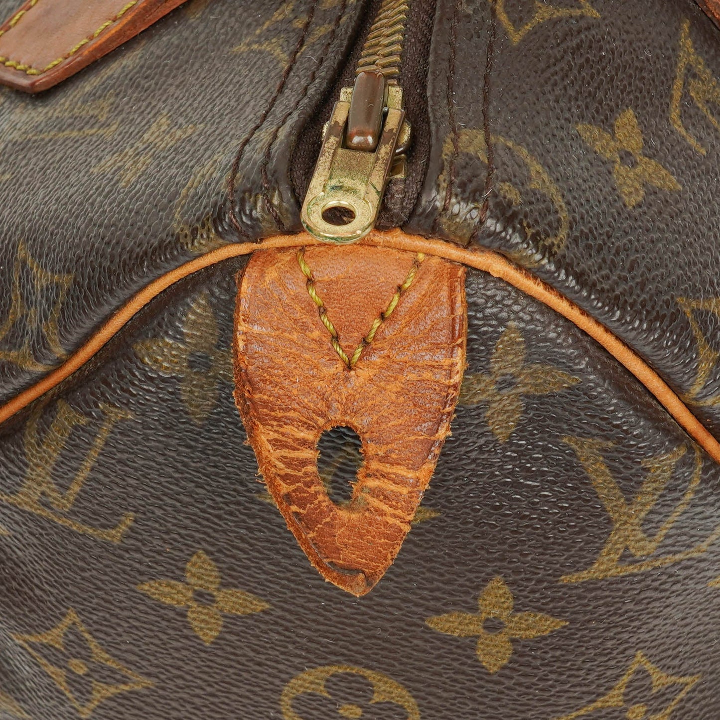 Louis Vuitton  25 Monogram Canvas Bag
