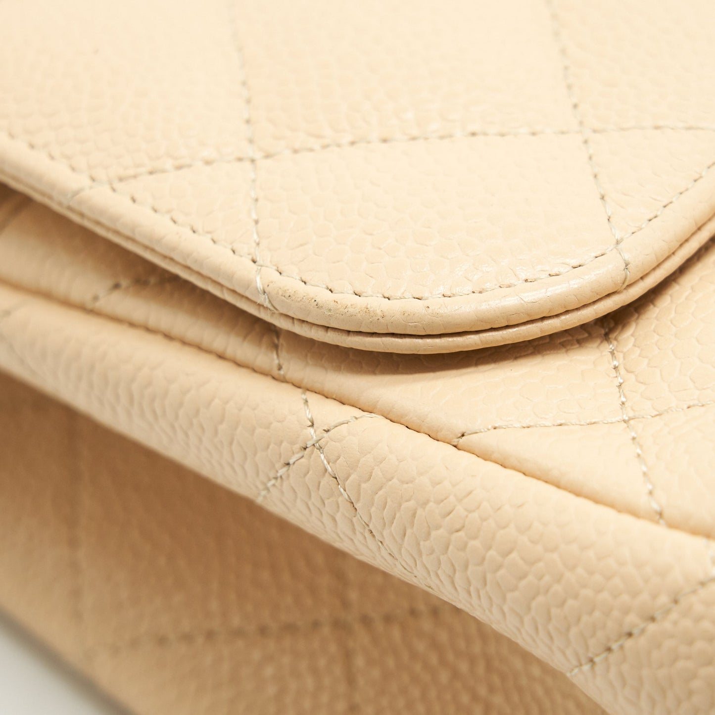 Chanel Classic Jumbo double flap Bag caviar beige